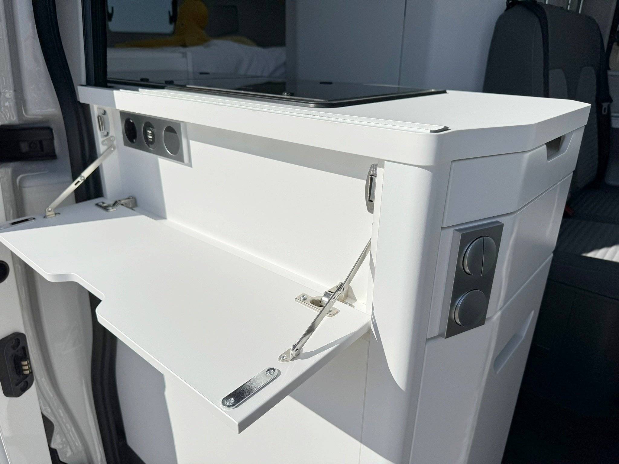 VOLKSWAGEN GRAND CALIFORNIA 600