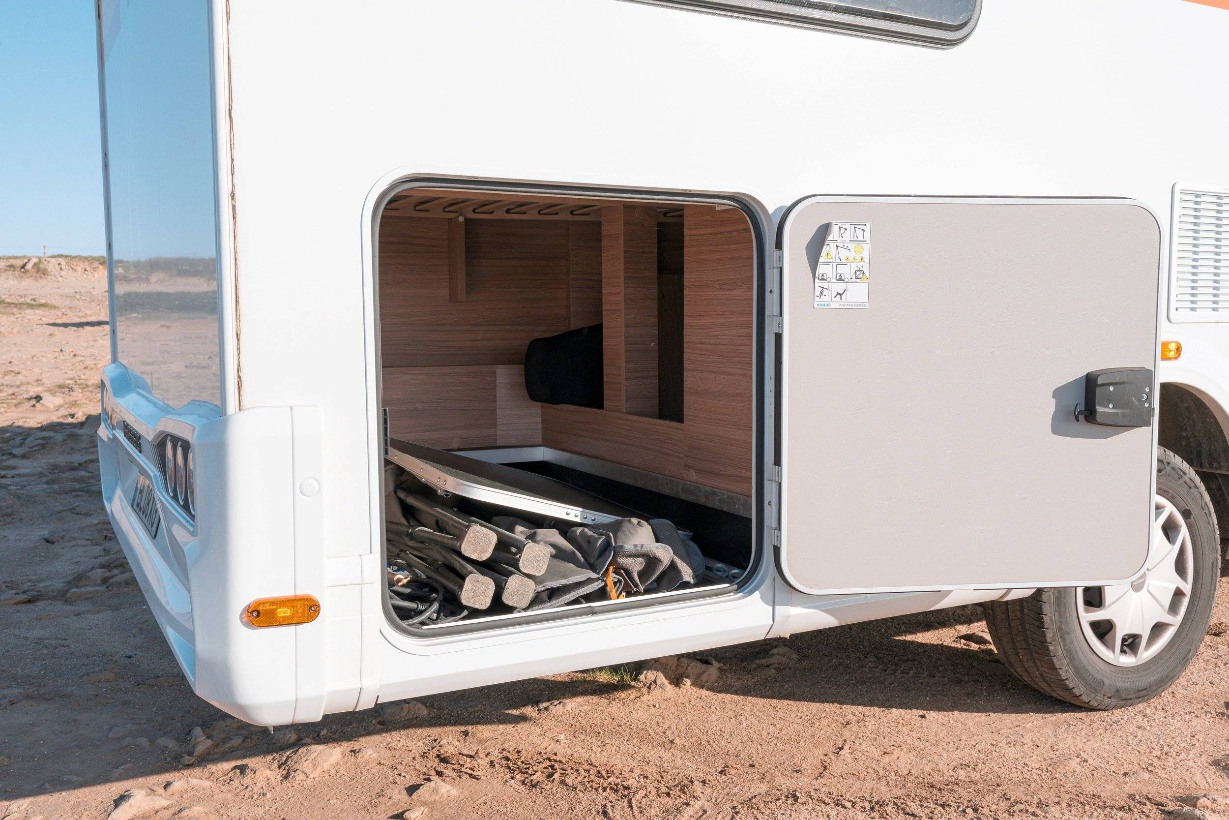 Berth Eu Comfort Standard 5 Auto Select Eu Comfort Standard 5 Auto Select - Yescapa