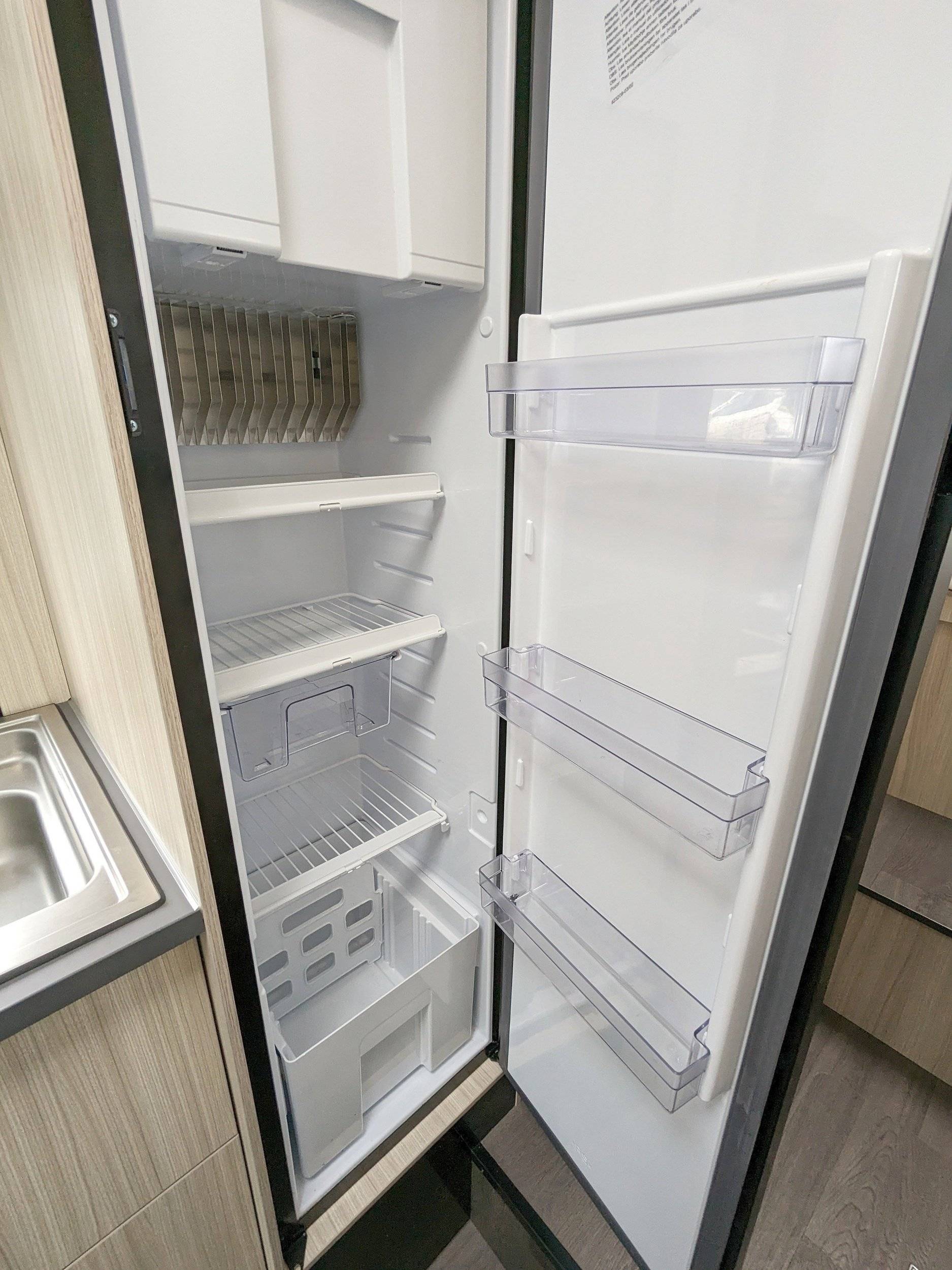 Adria Sun Living S70SL Xtra