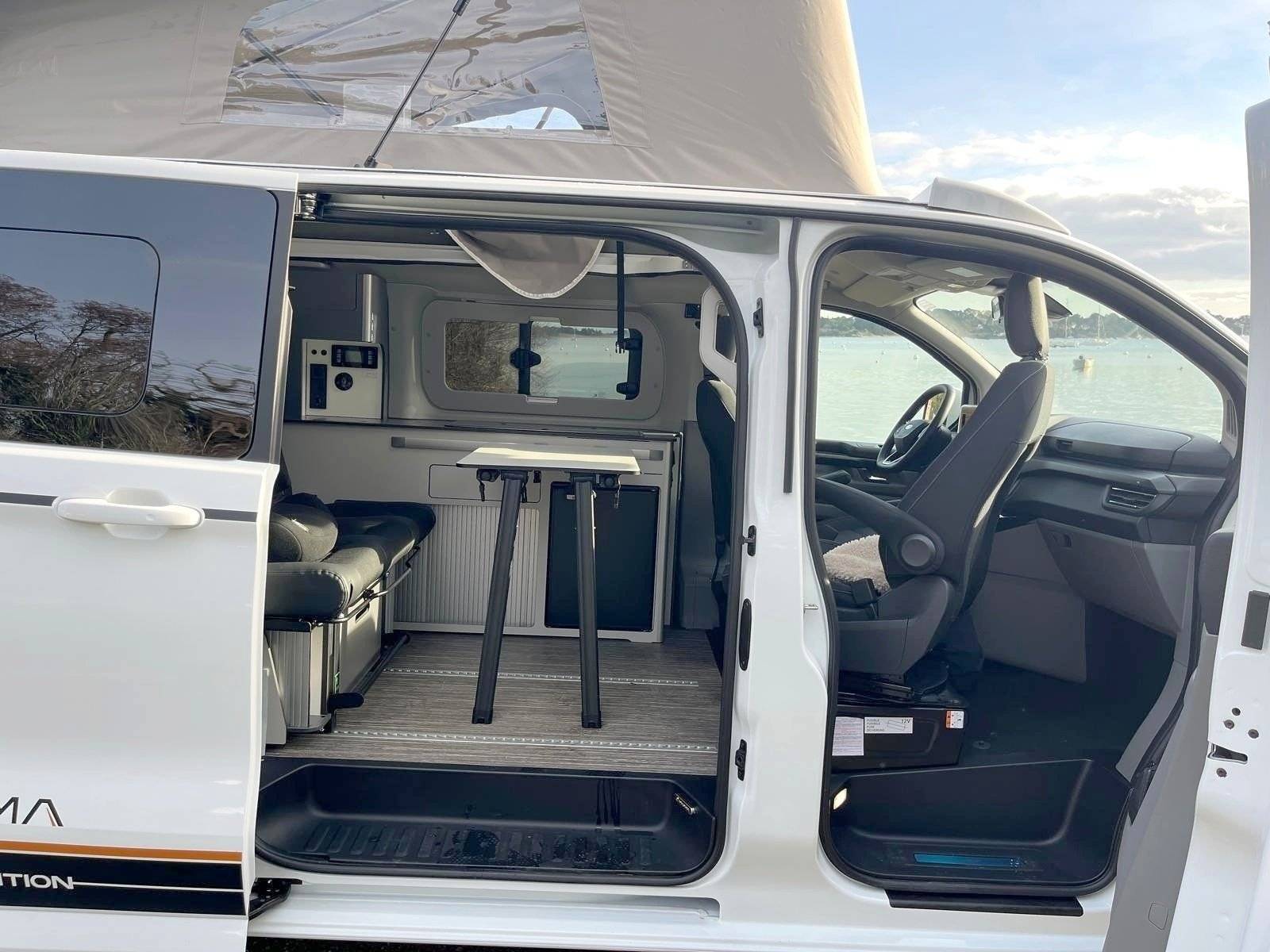 Essecke Ford Custom 2,0 l 130 ch - Yescapa