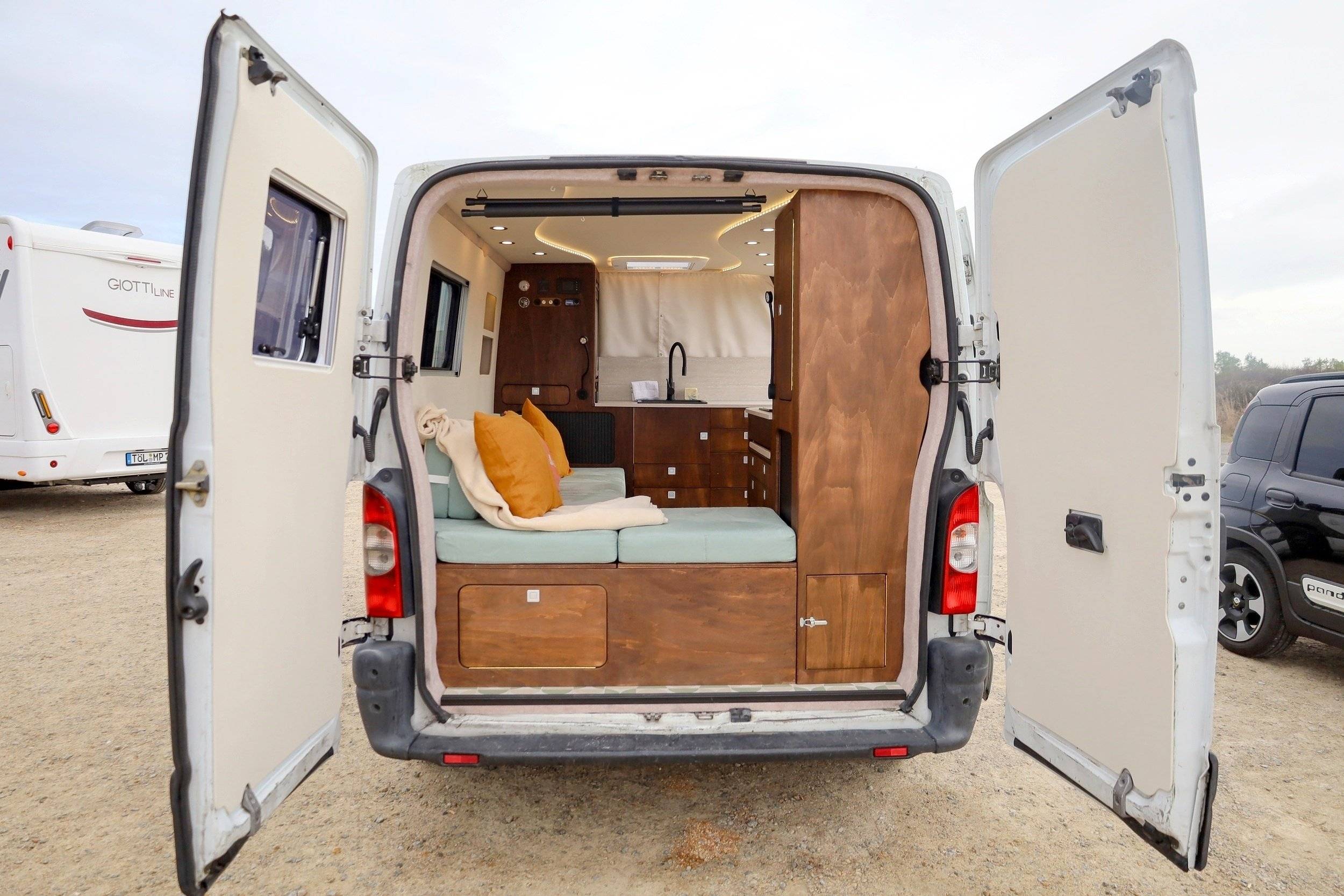 Obivan Renault Master II DCI80