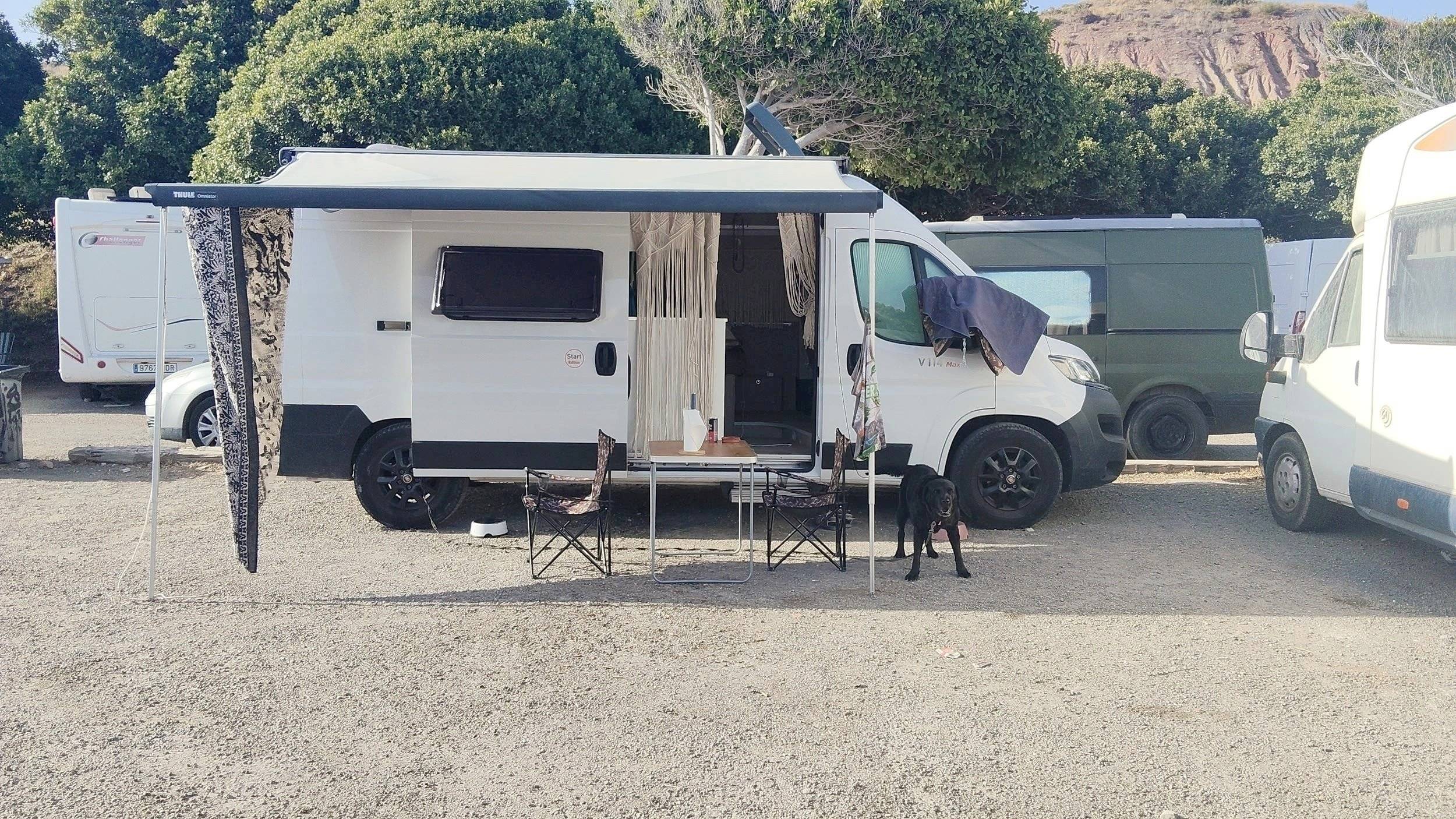 Front view from 3/4 Fiat - Yescapa