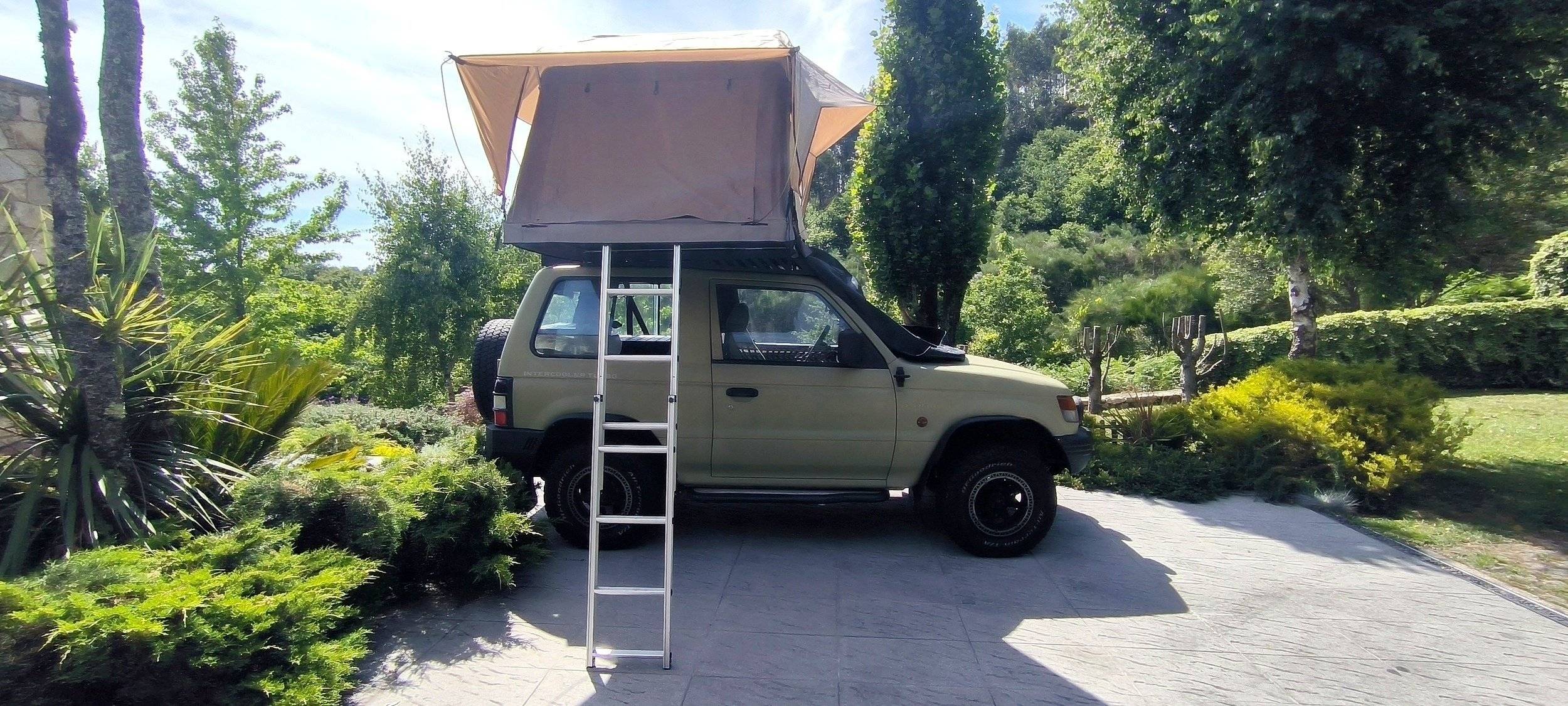 Alpes Camping-Car PAJERO