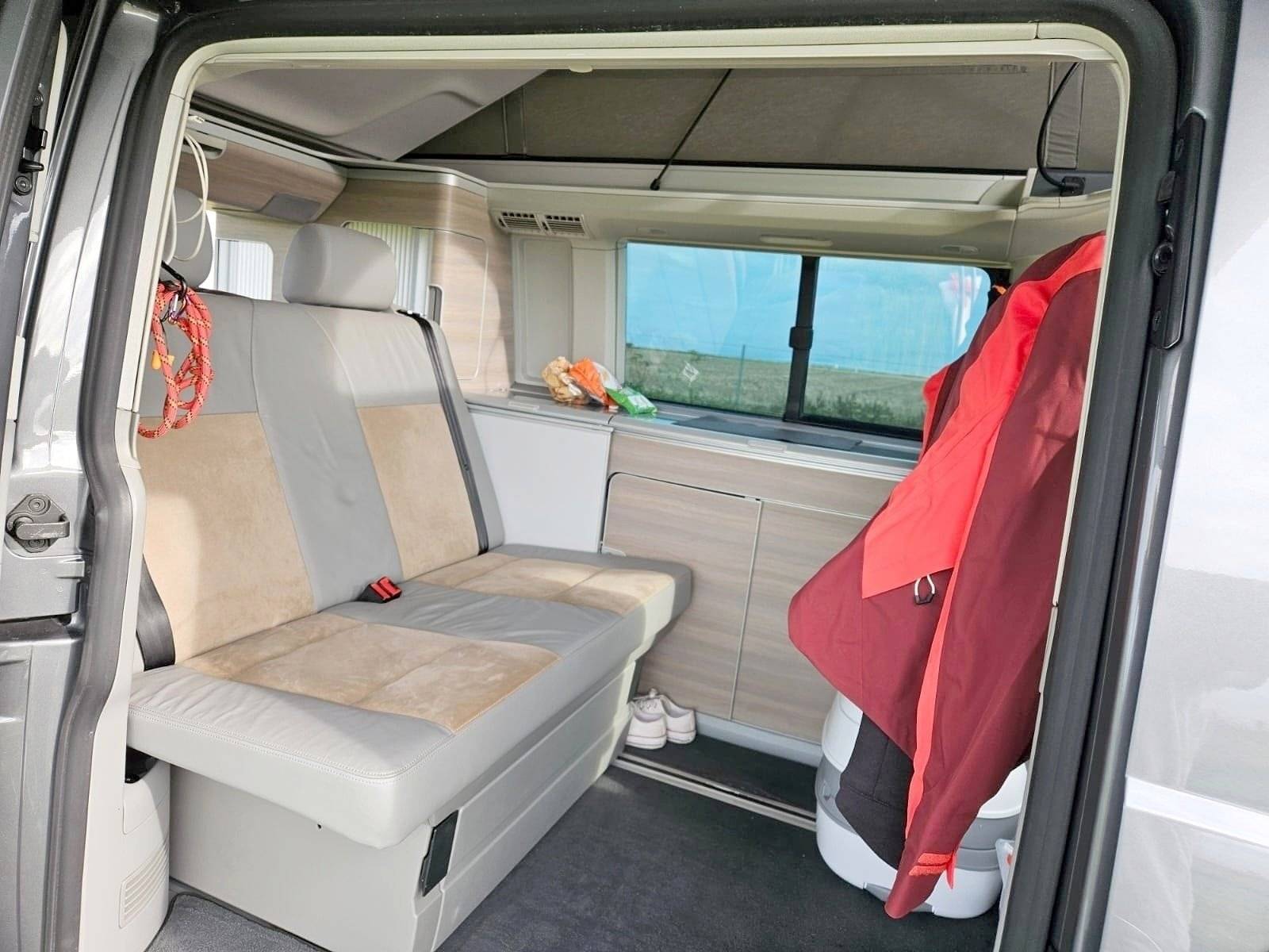 Volkswagen California T5