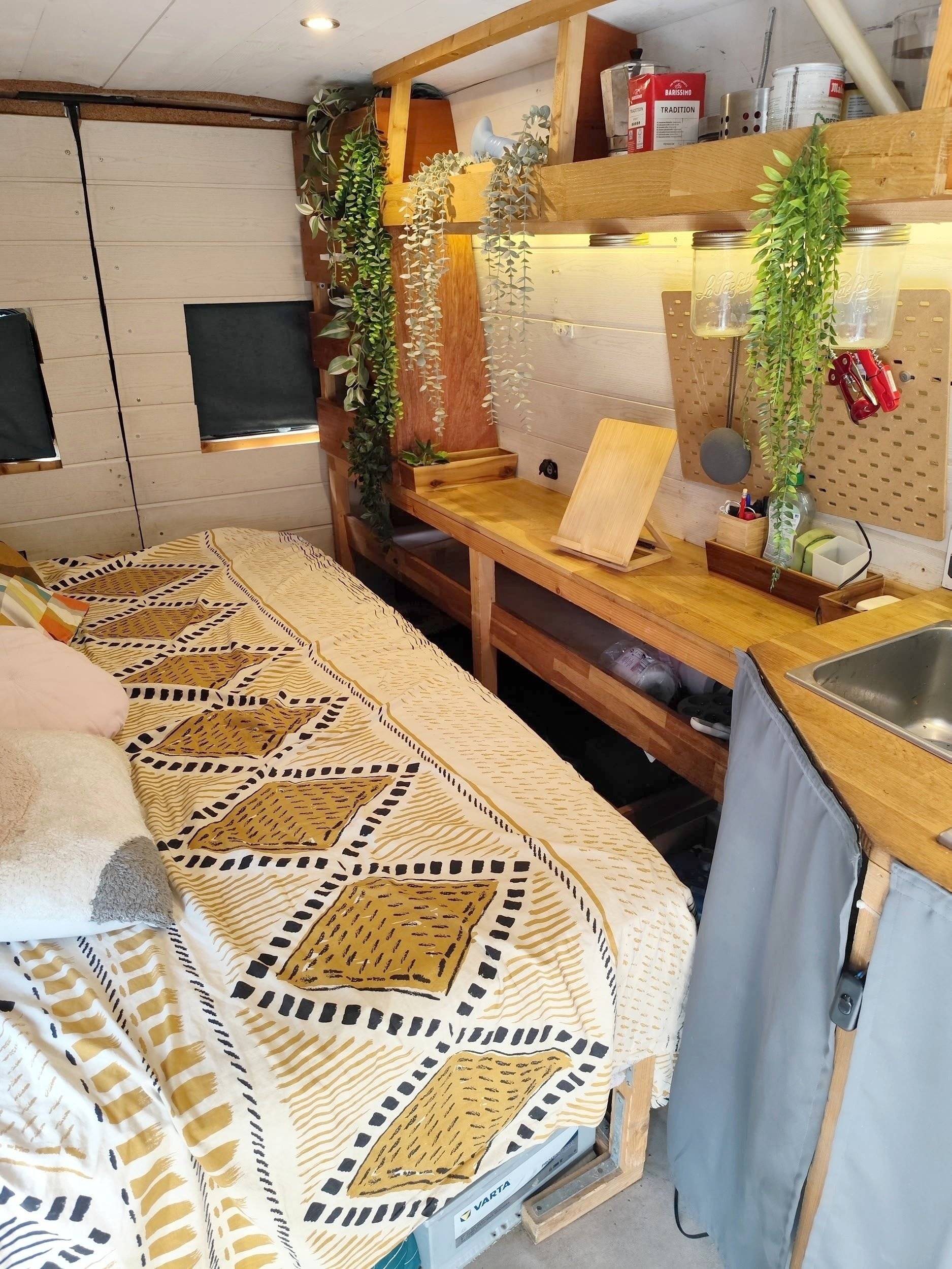 Berth Volkswagen Lt 35 - Yescapa
