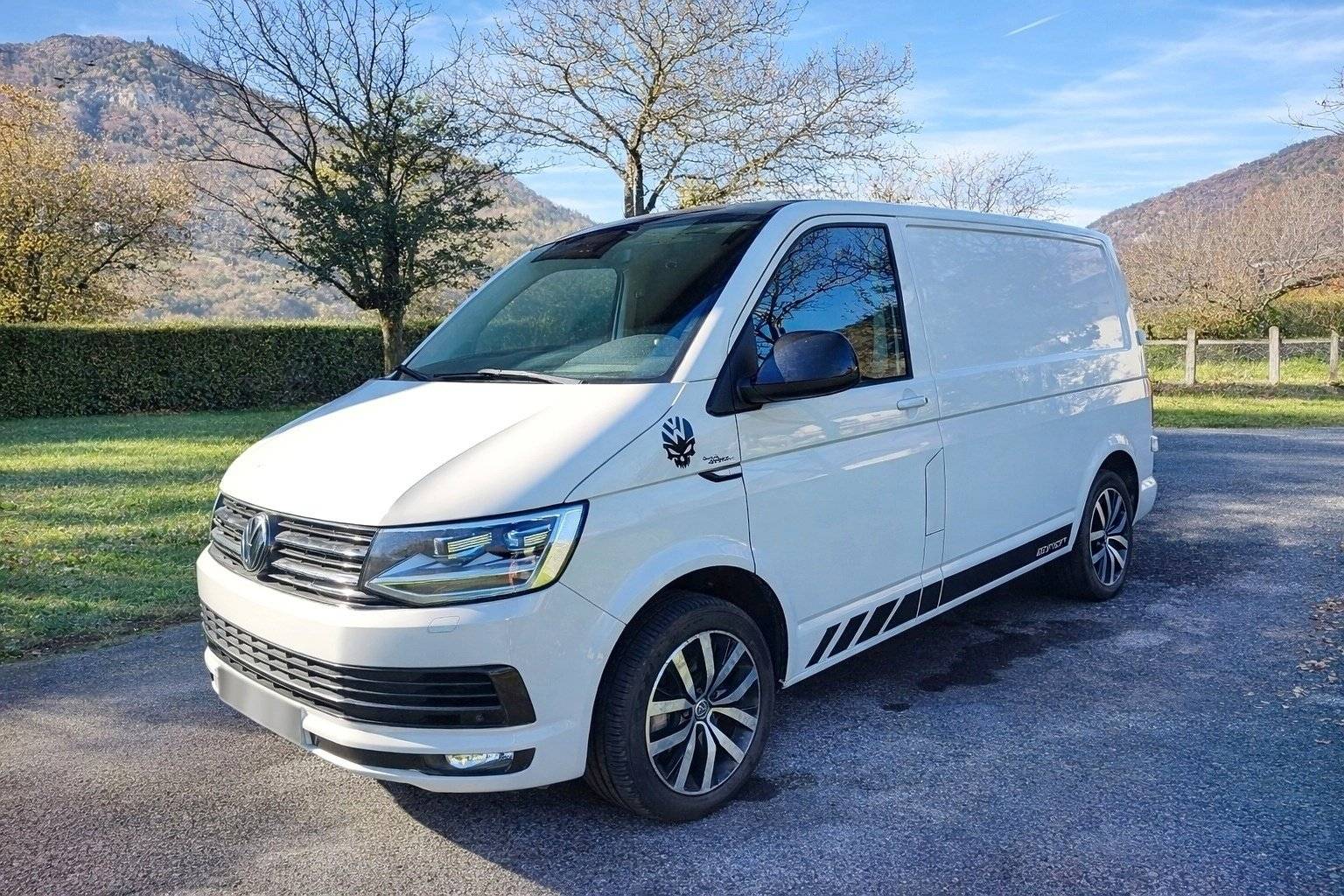 Vista del vehículo ángulo delantero Volkswagen - Yescapa