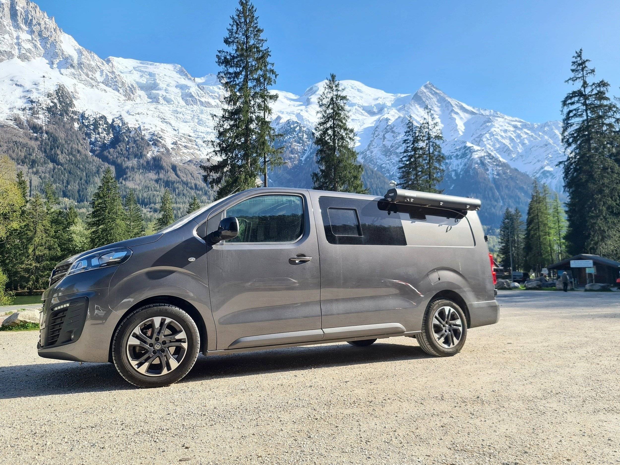 Opel Vivaro Long V7 1,6 l 140 ch