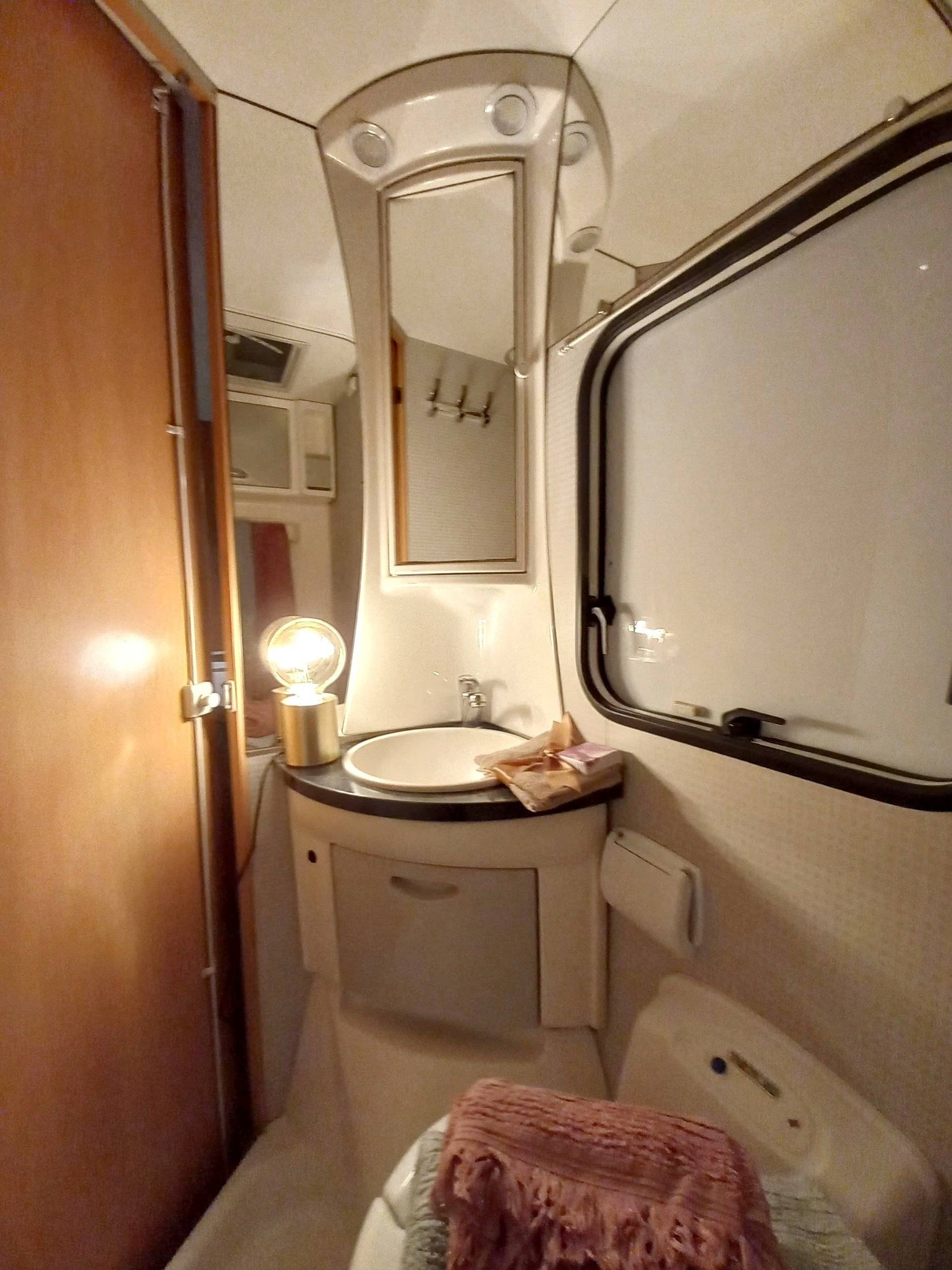 Challenger Genesis 36