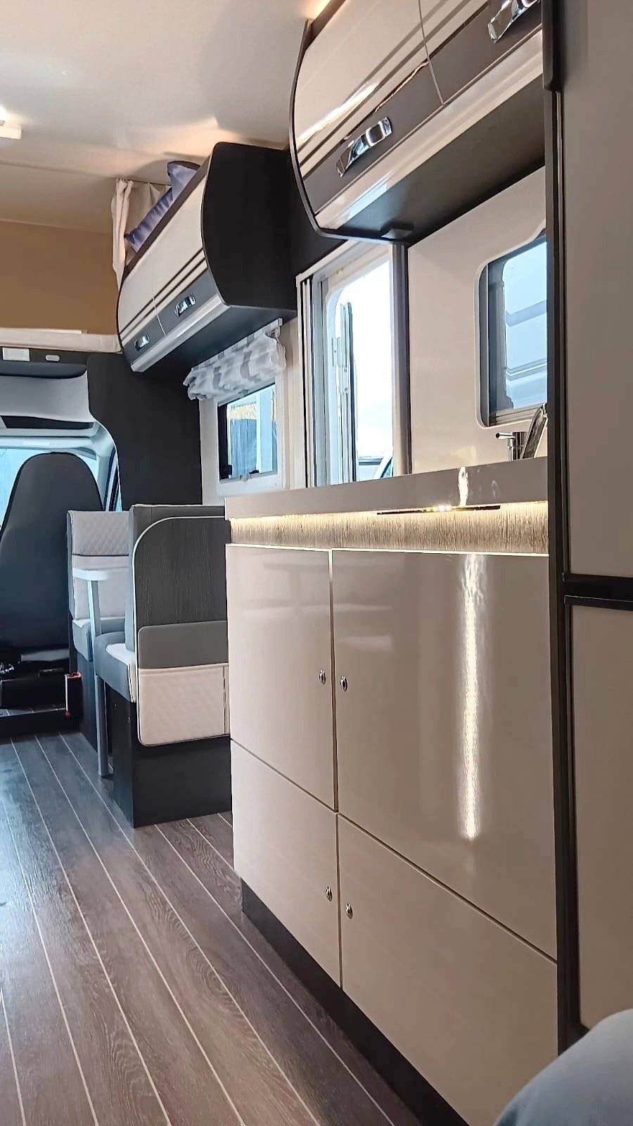 Roller Team Kronos 277M