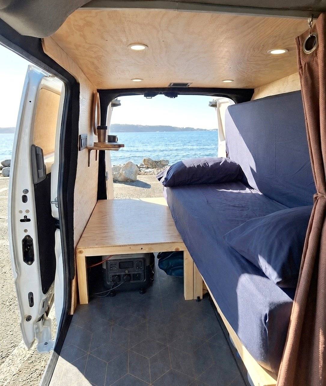 Autre NV200