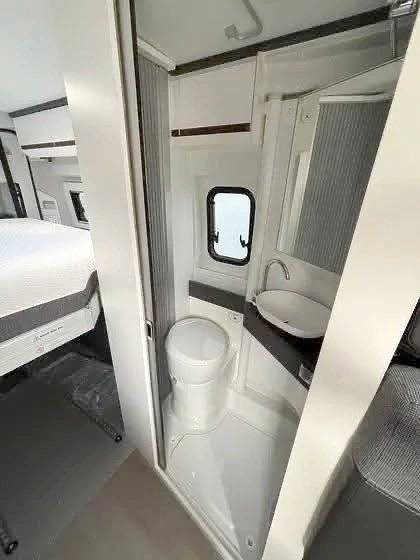 Adria TWIN SPORT 640 SGX