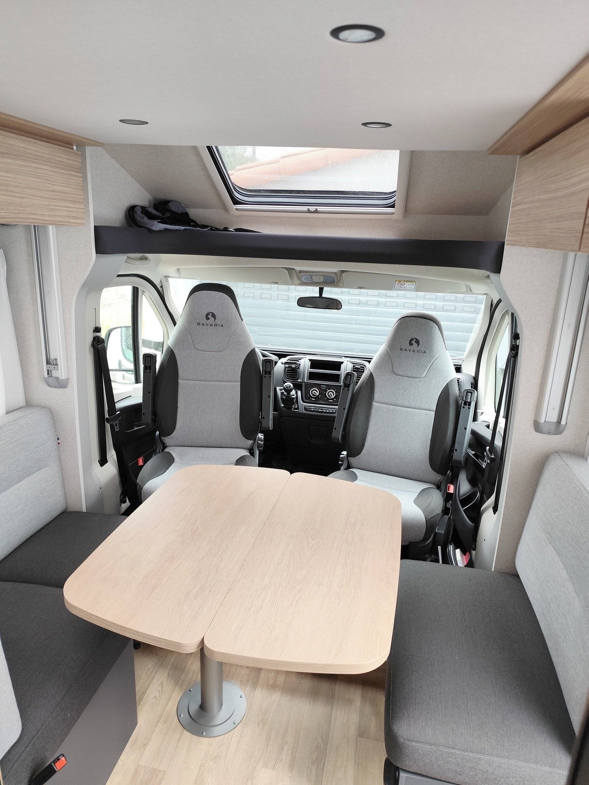 Coin repas Fiat Fiat Ducato 140 CV - Yescapa