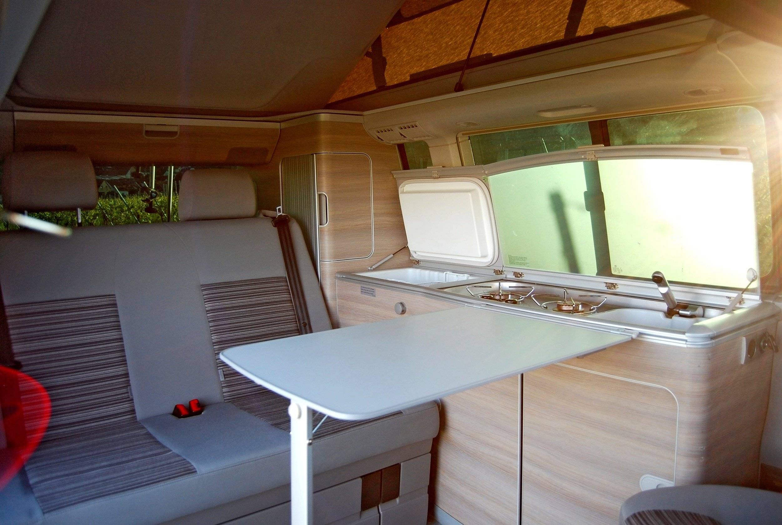 Volkswagen T5 2 l 140 ch