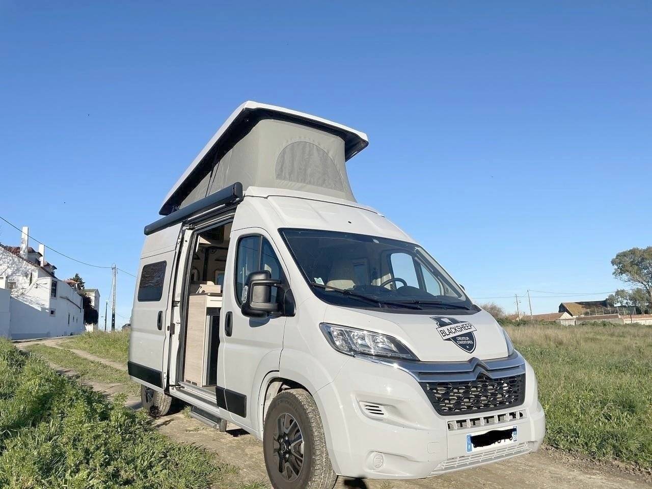 Vista de 3/4 Citroën Citroën - Yescapa