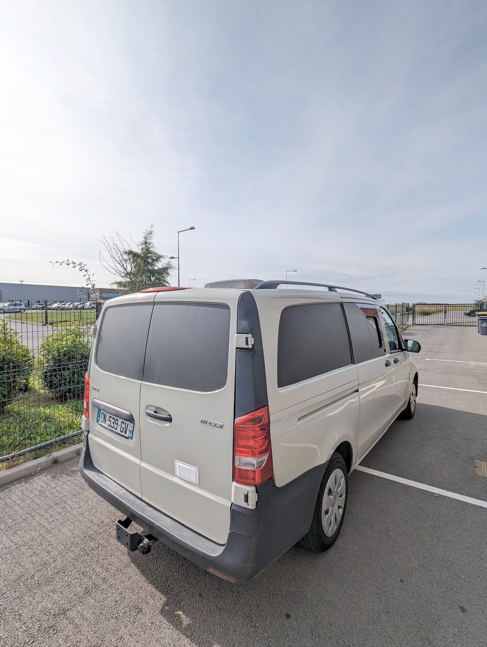 3 C Cartier/Brisebras Mercedes vito