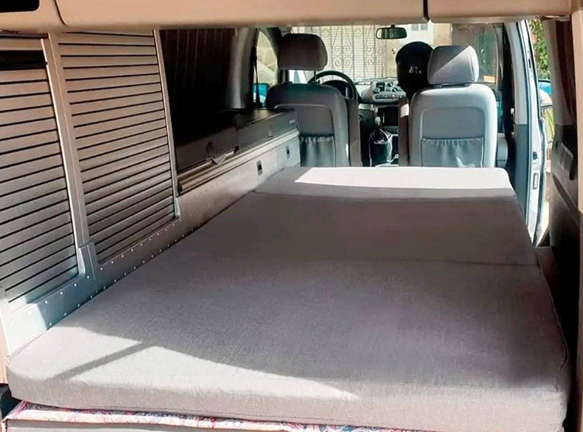 Berth Mercedes Viano v6 - Yescapa