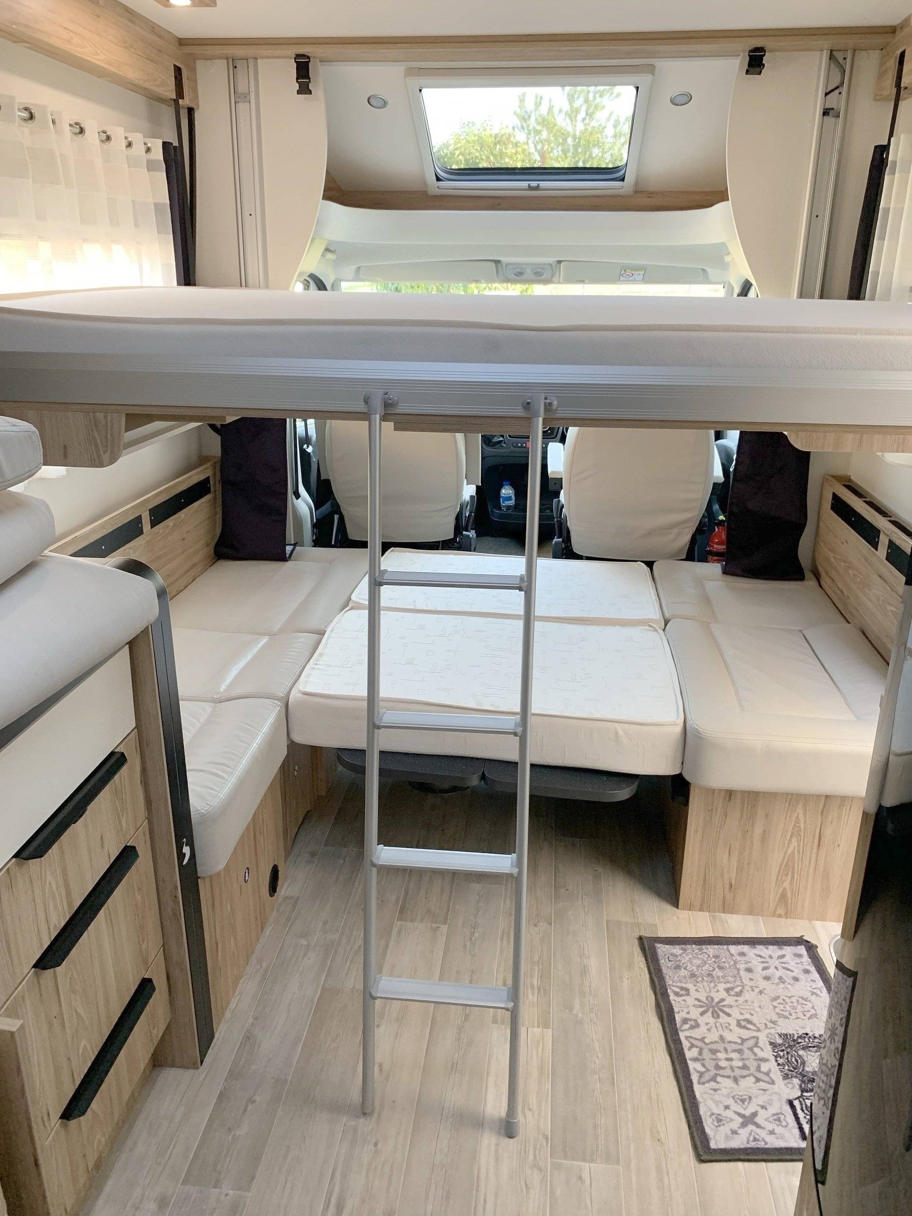 Bavaria 35 Light 2,3 l 130 ch.