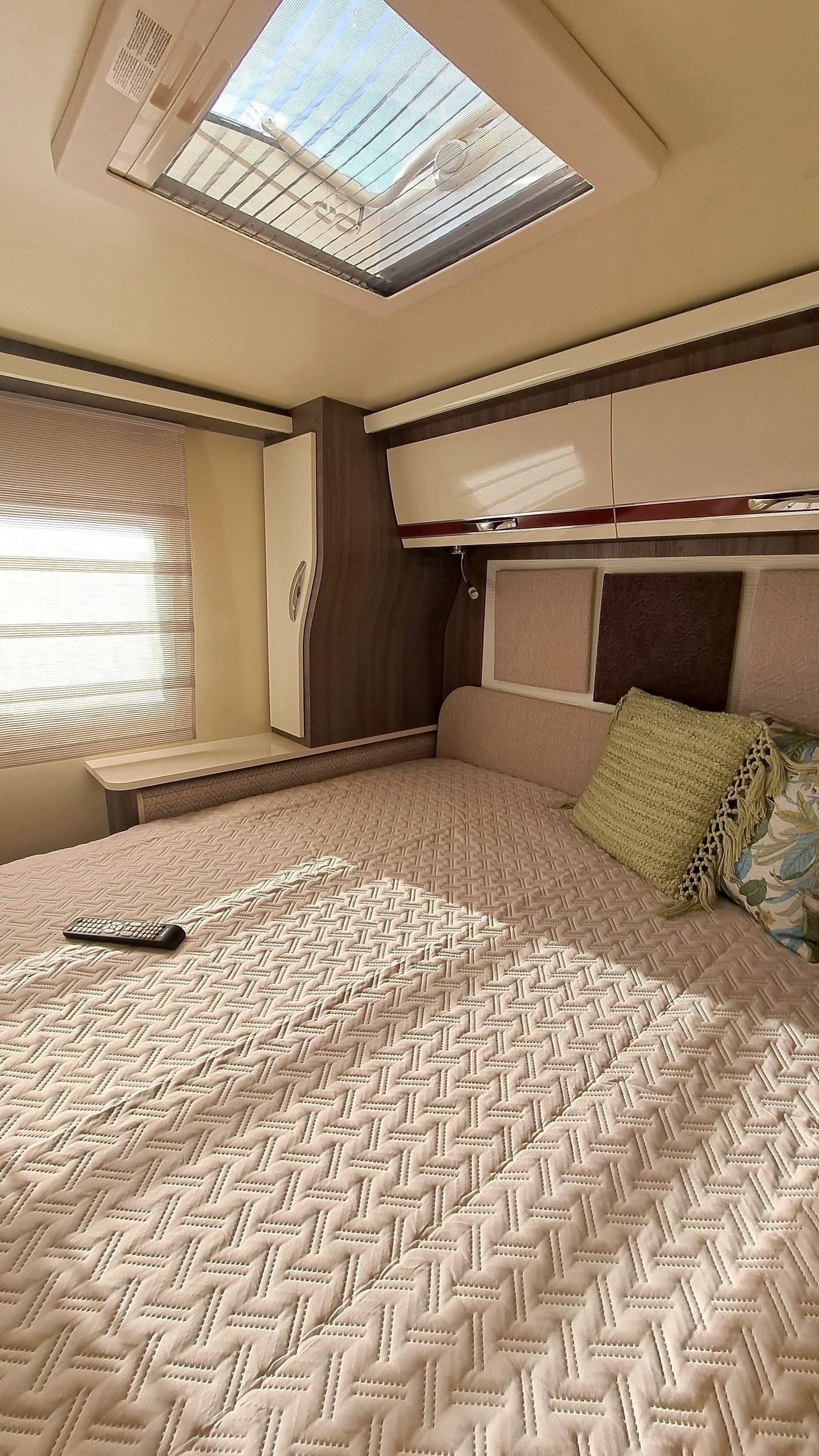Couchages Fiat Ducato 2,3 l Multijet 130 ch. - Yescapa