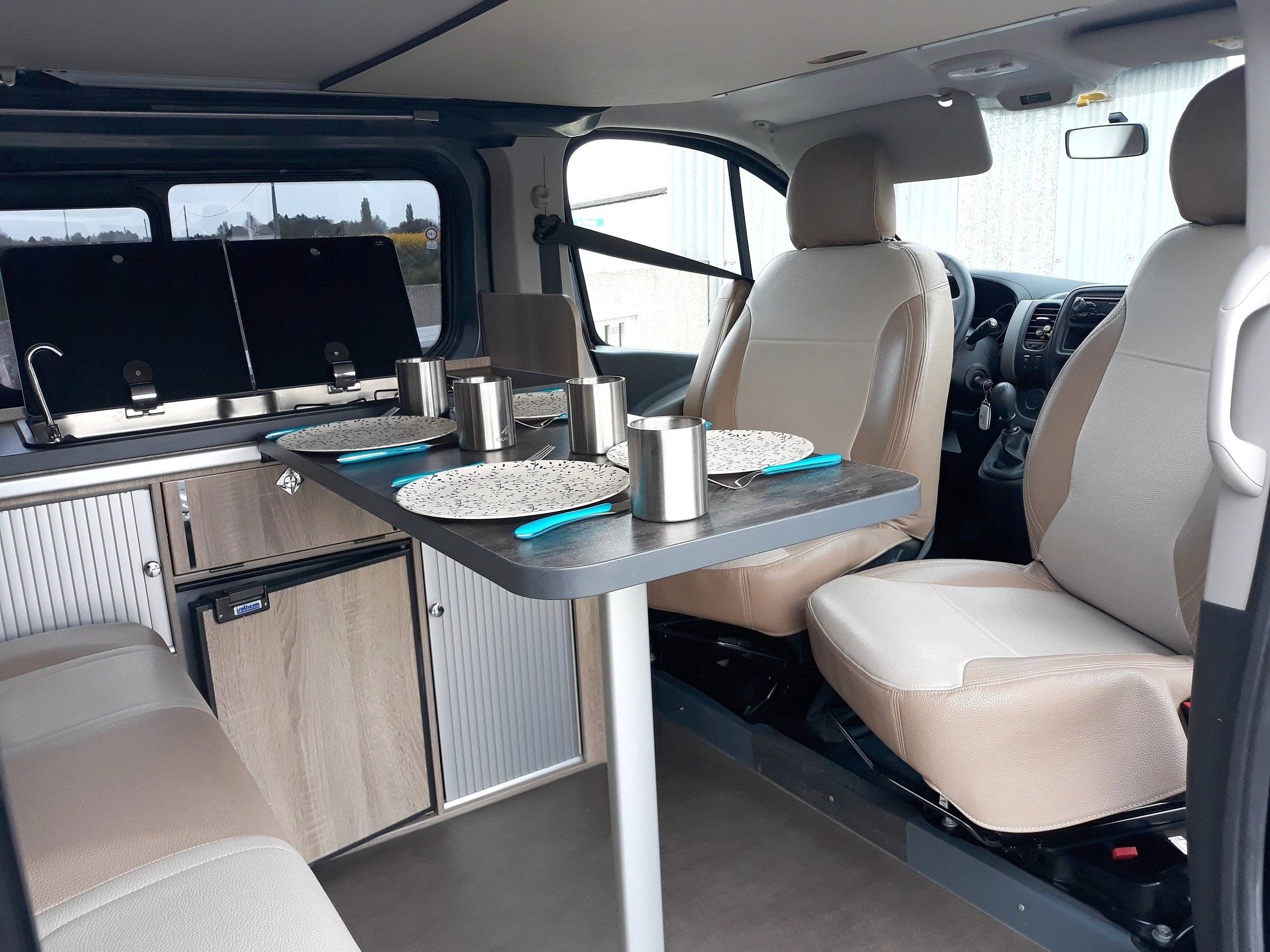 Font Vendôme Renault Trafic