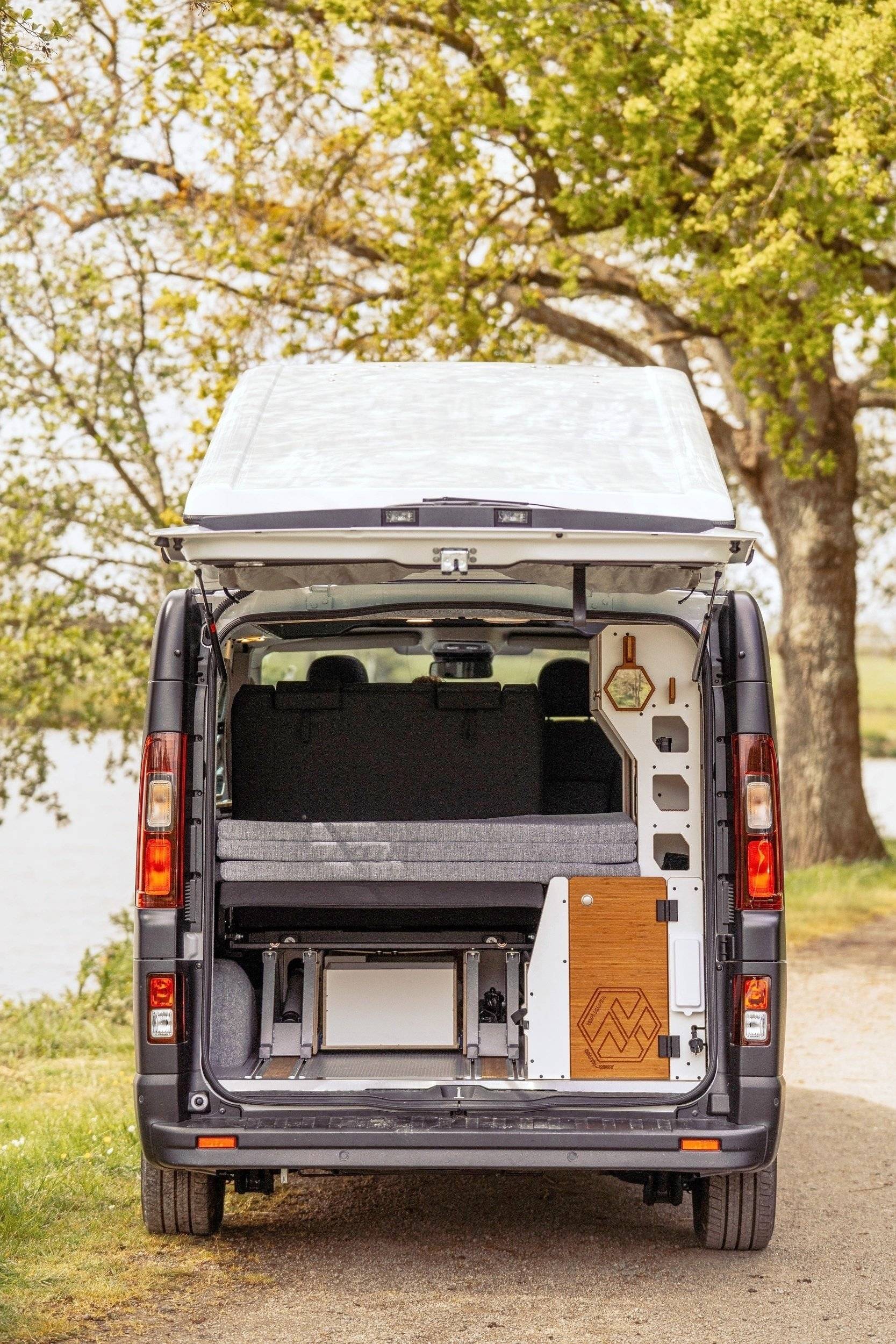 van mania South West 5 places - Remouillé