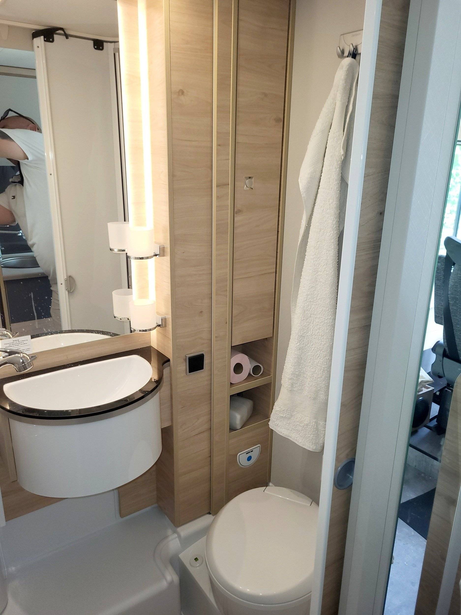 Dethleffs globebus i1 gt white Fiat Ducato 2.2l 140 CV