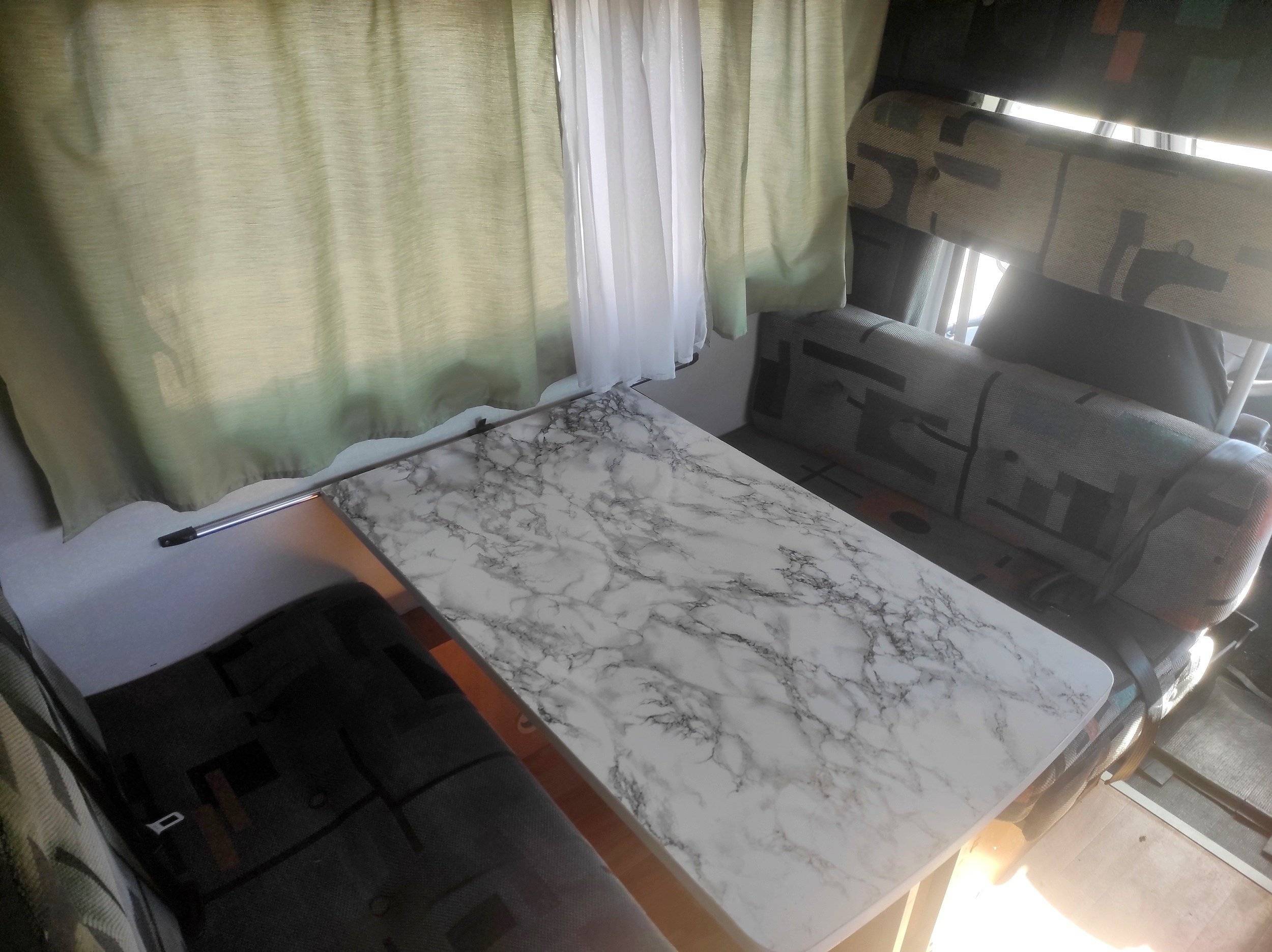 Dining Area Fiat Fiat ducato - Yescapa