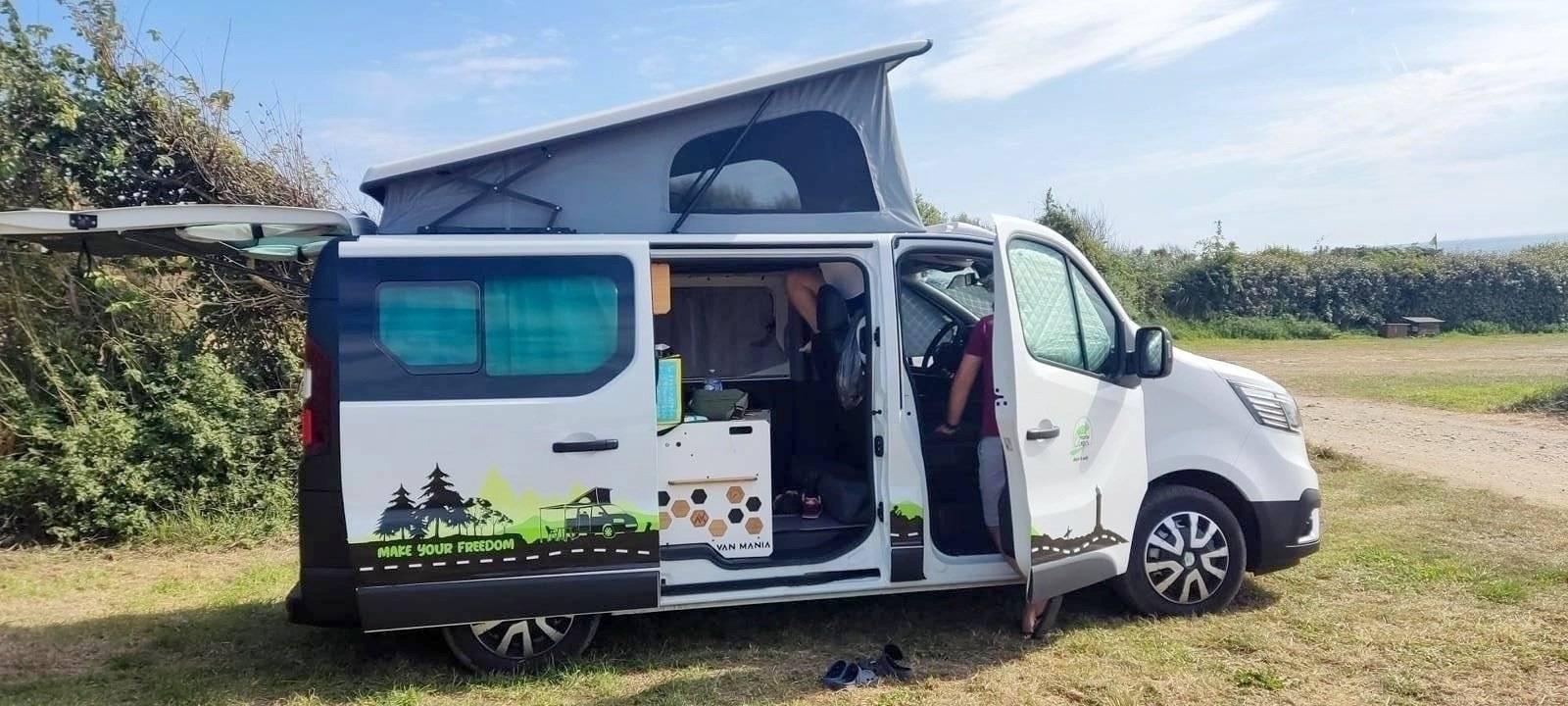 Van Mania SOUTH WEST By freedom camper
