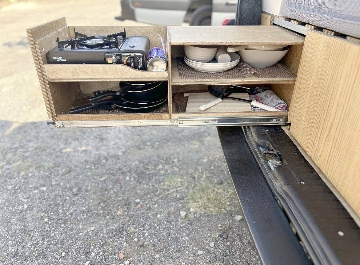 Camper Track Volkswagen Transporter