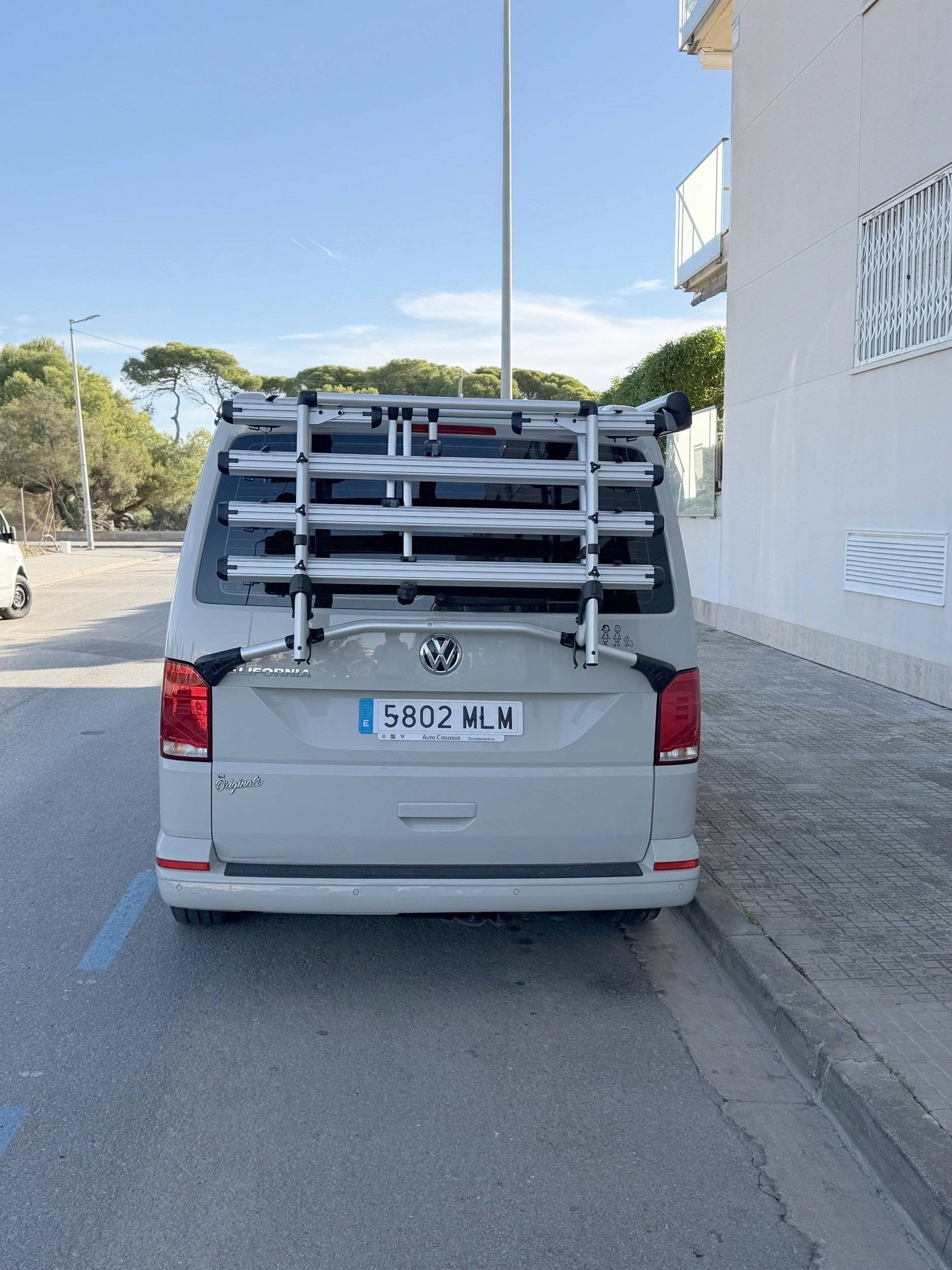 Volkswagen california