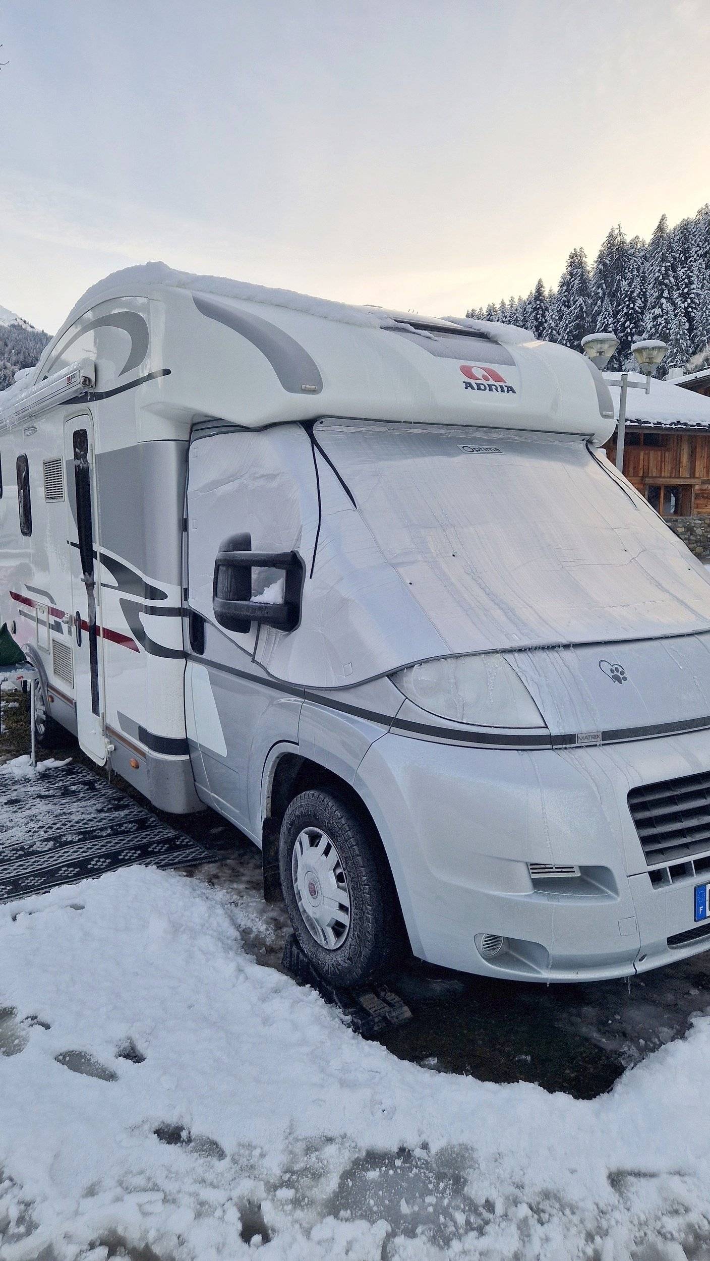 Adria Adria Matrix 680 SL