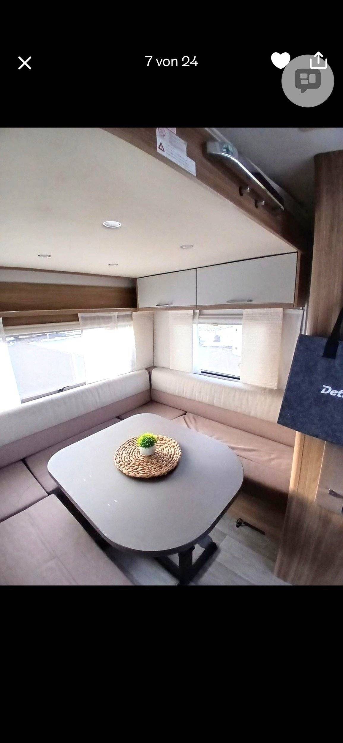 Área de jantar Bürstner 520 TL - Yescapa