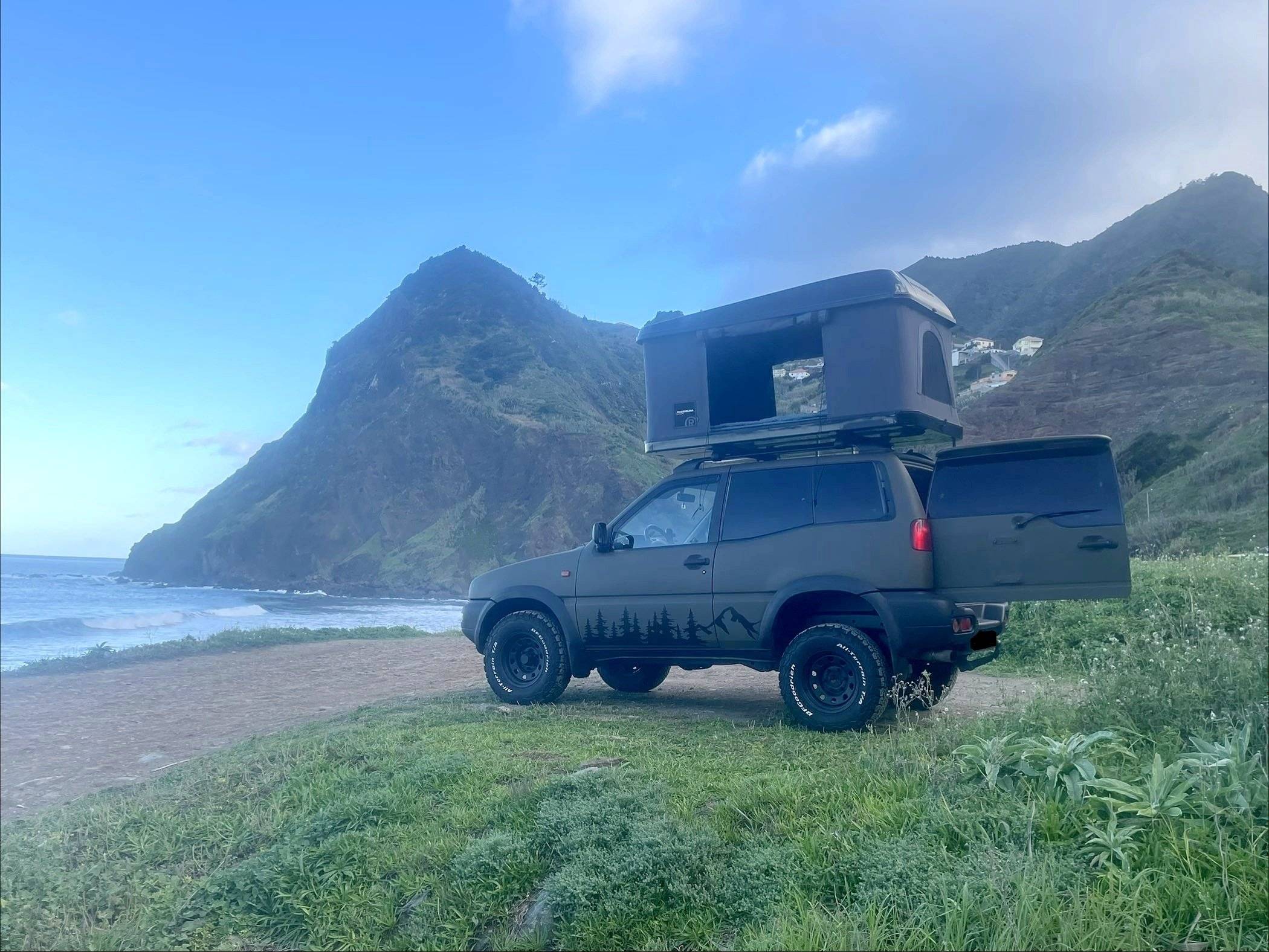 Car Caravane Extreme