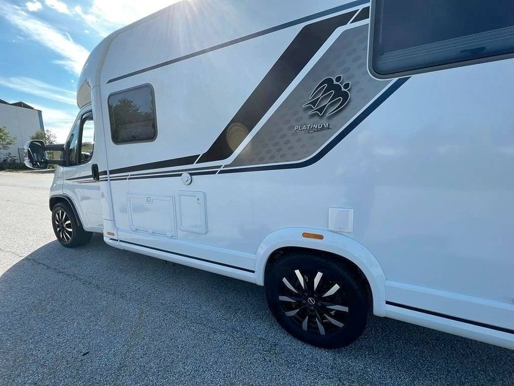 Knaus Sky TI Platinum Selection 650MEG