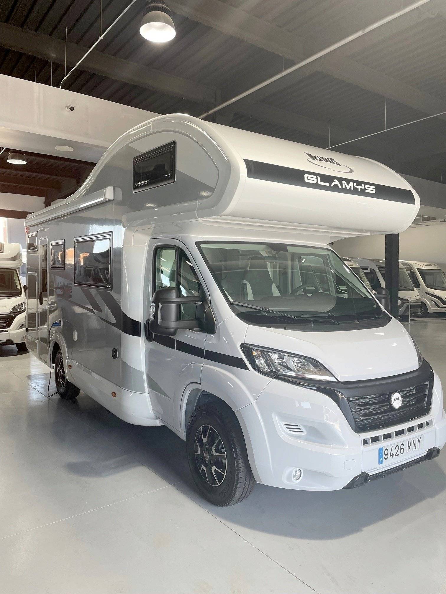 Mclouis McLouis Glamys 322