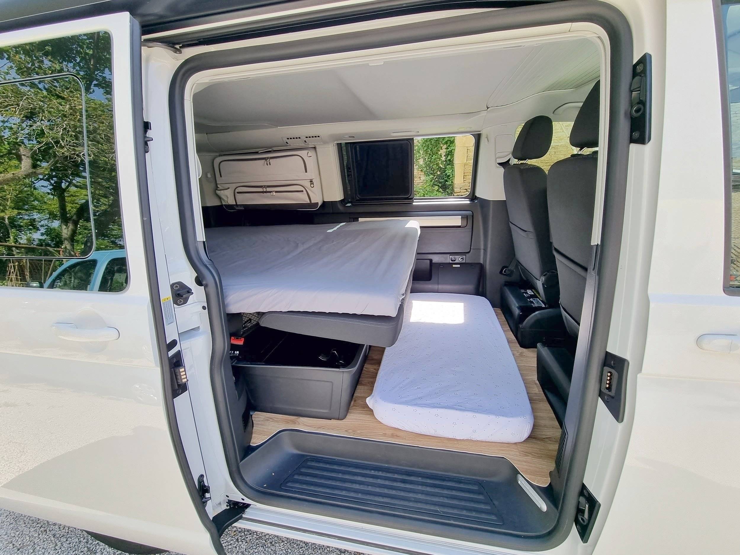 Volkswagen California 6.1