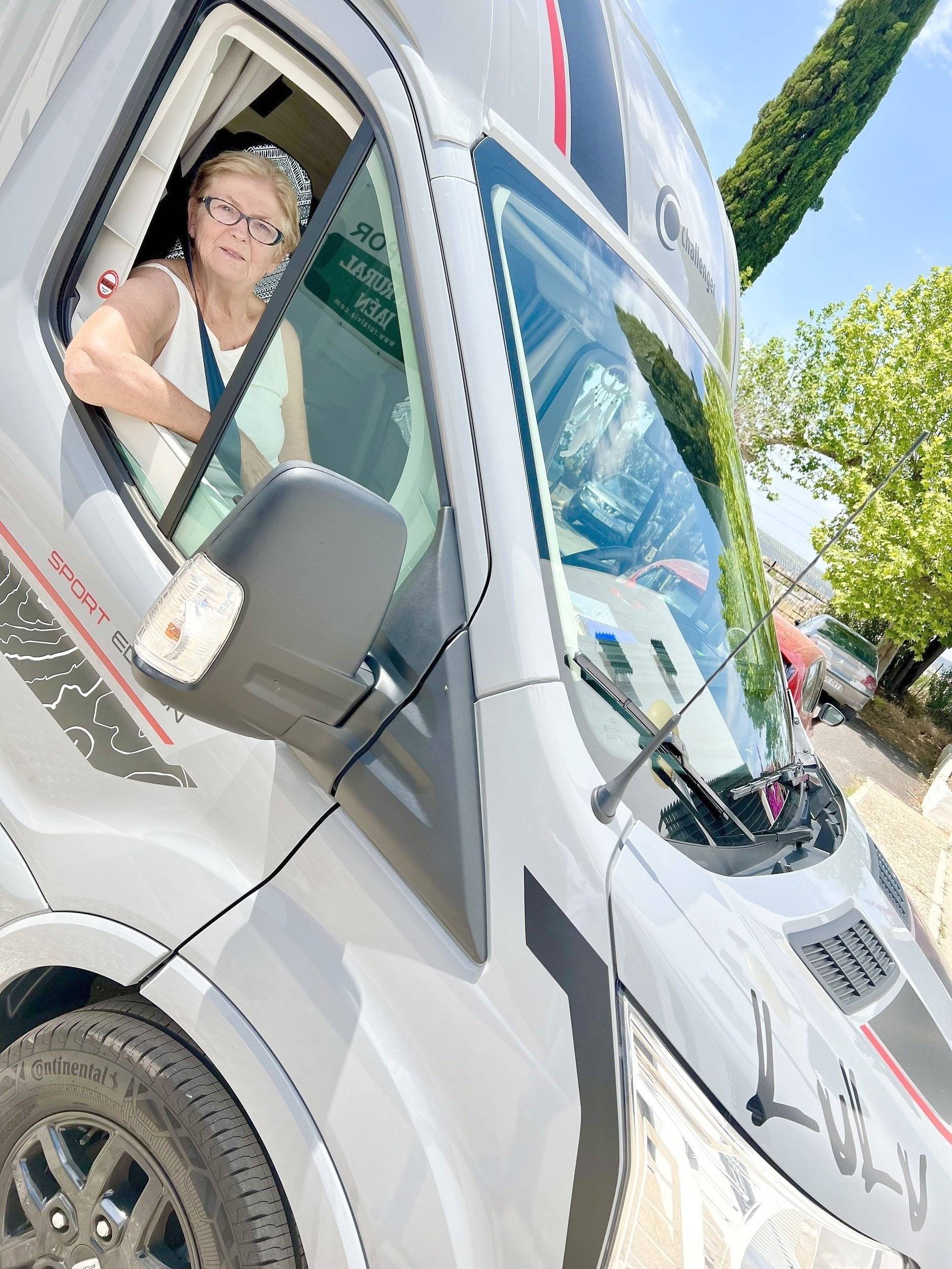 Challenger S217 Sport Edition