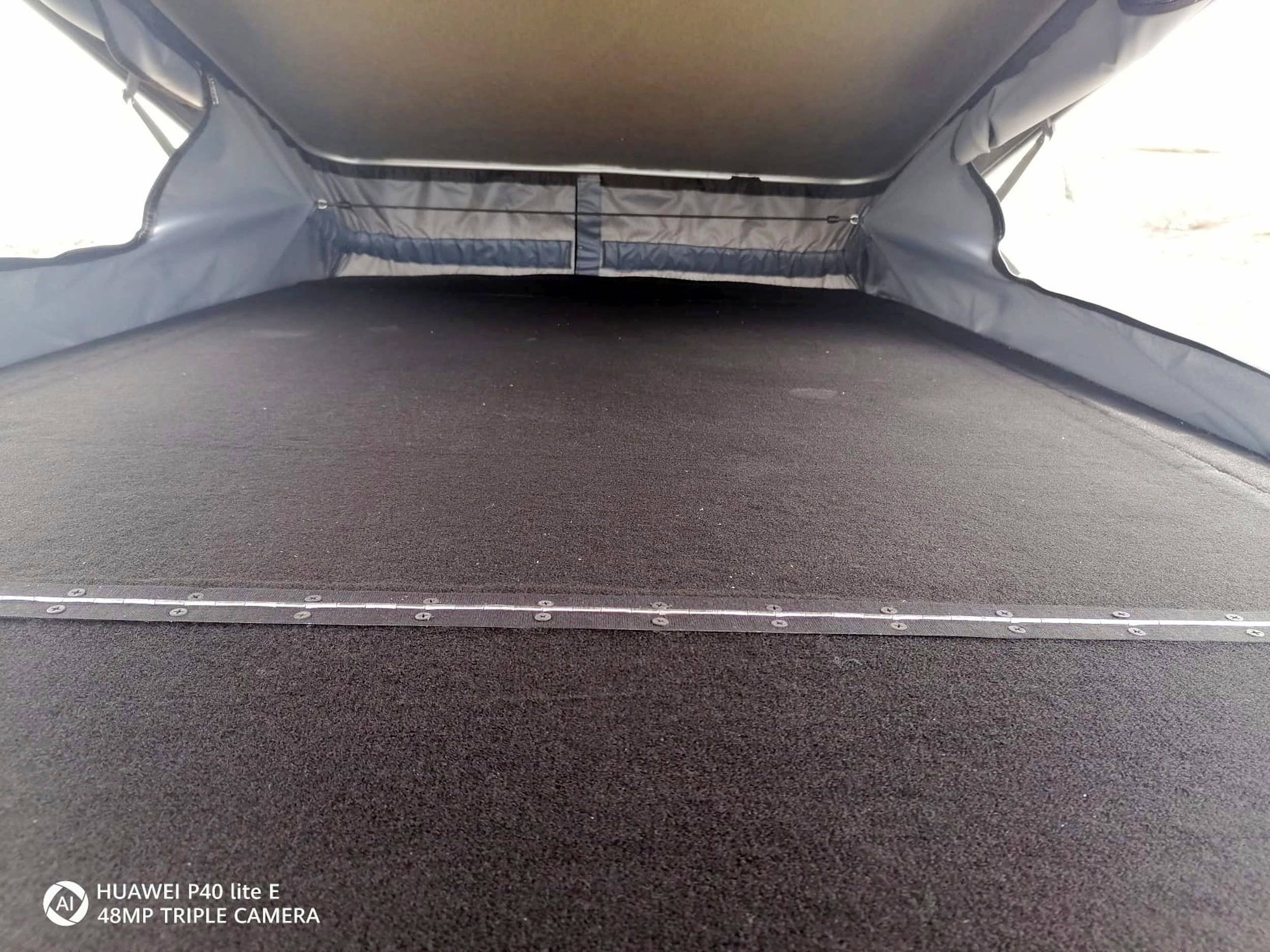 Berth Volkswagen T5 1,9 l 102 ch - Yescapa