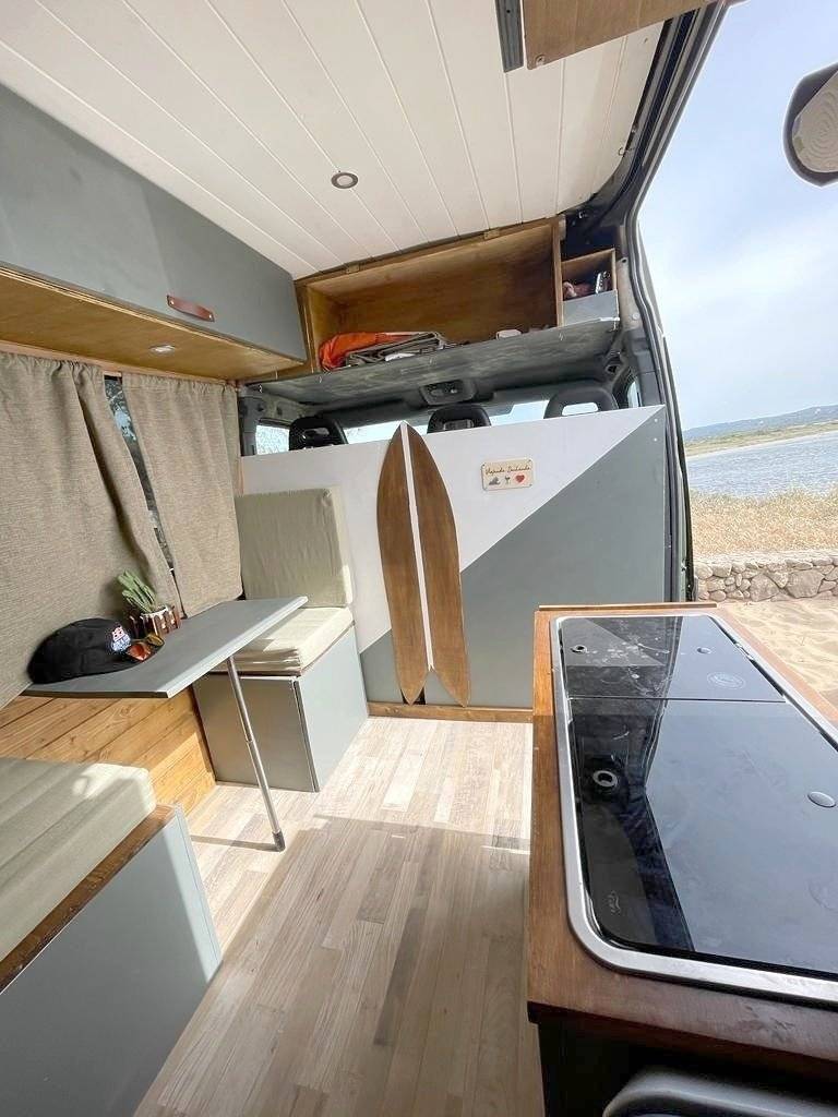 Custo Van Iveco Daily 35S16A8V,Hi-Matic,Klima,ZV,Radio BT