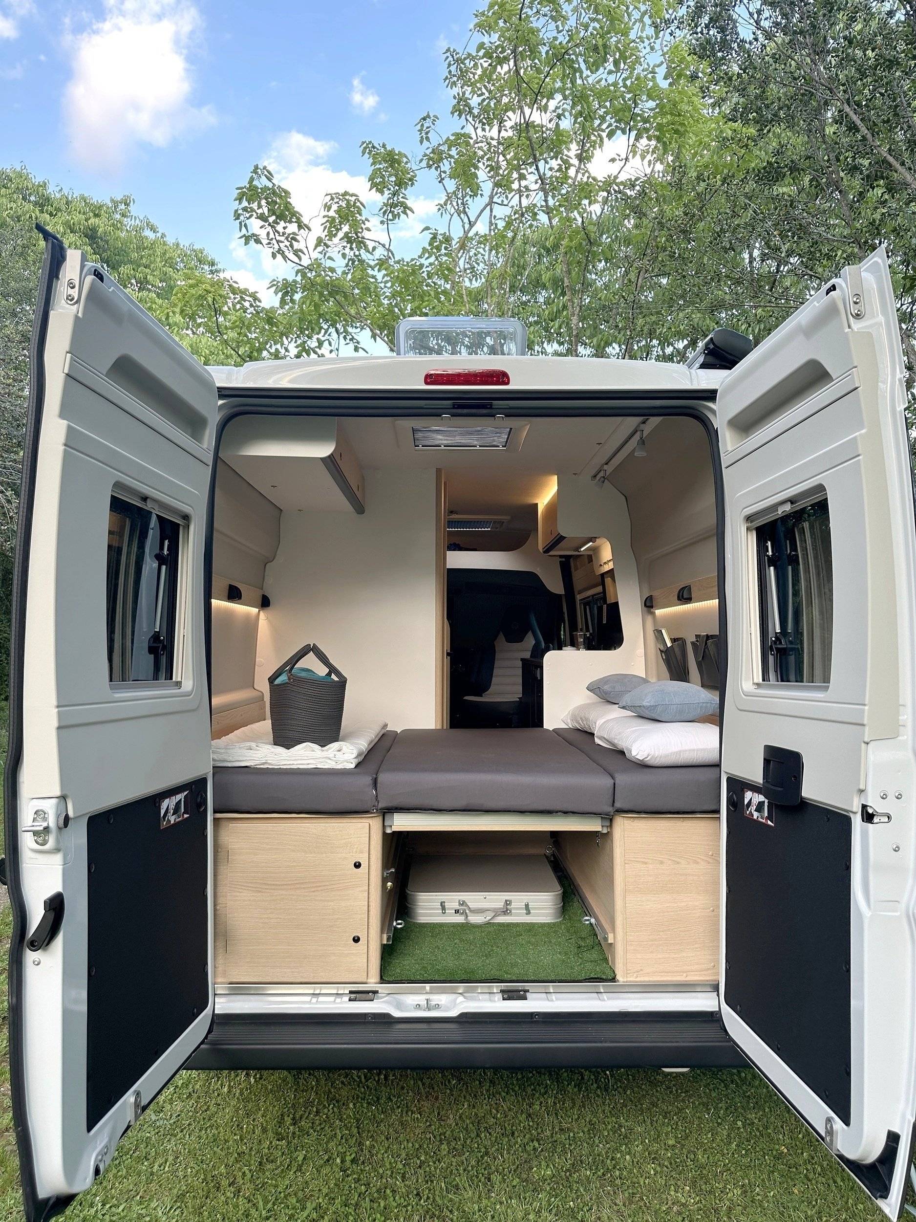 Sunlight Sunlight Cliff 601 Adventure 