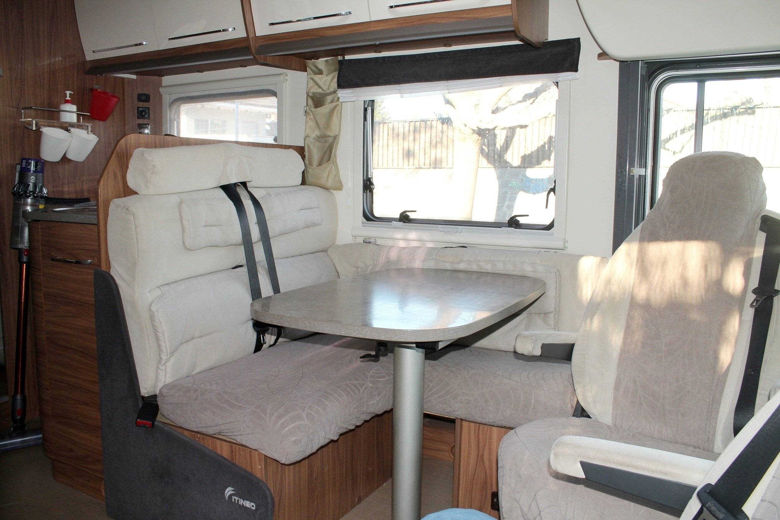 Eethoek Fiat Ducato 2,3 l 150 ch - Yescapa
