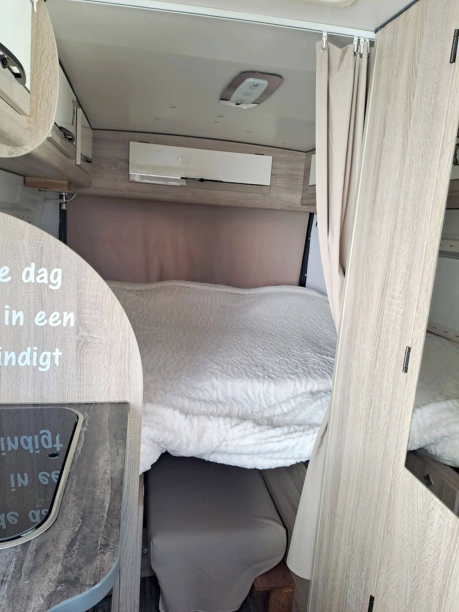 Karmann Mobil Dexter 625