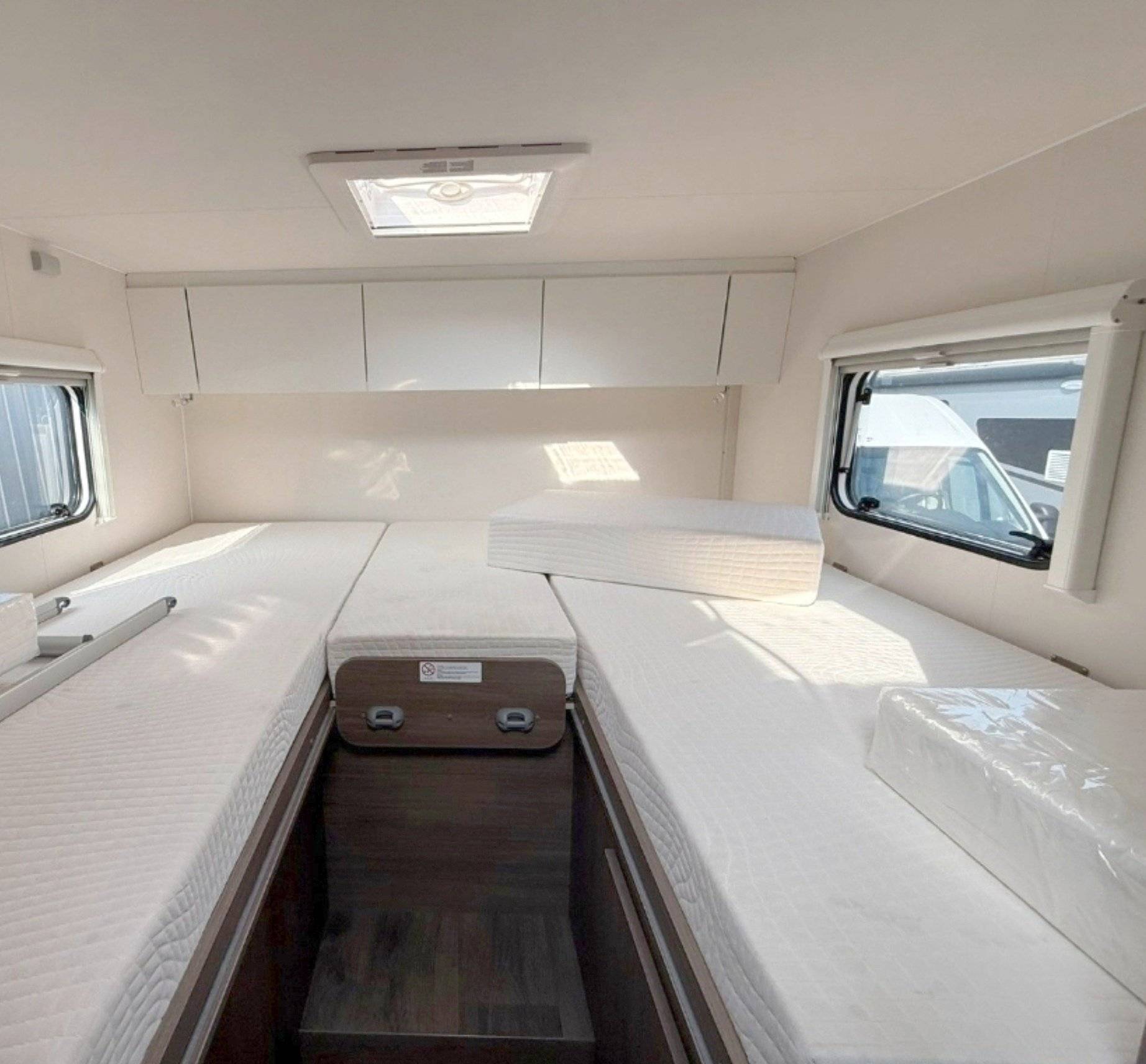 Plazas en cama Fiat Fiat ducato - Yescapa