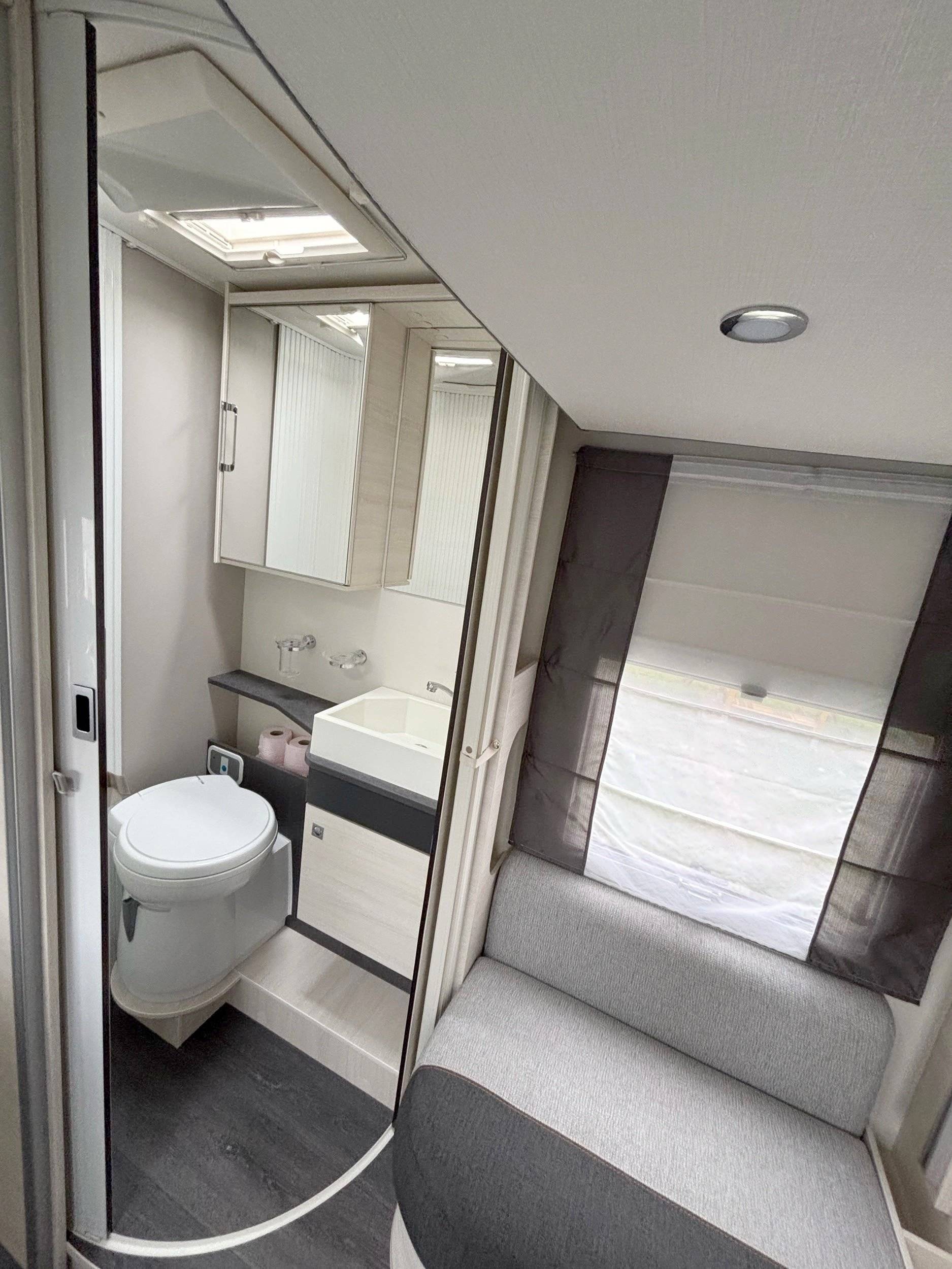 Chausson 716
