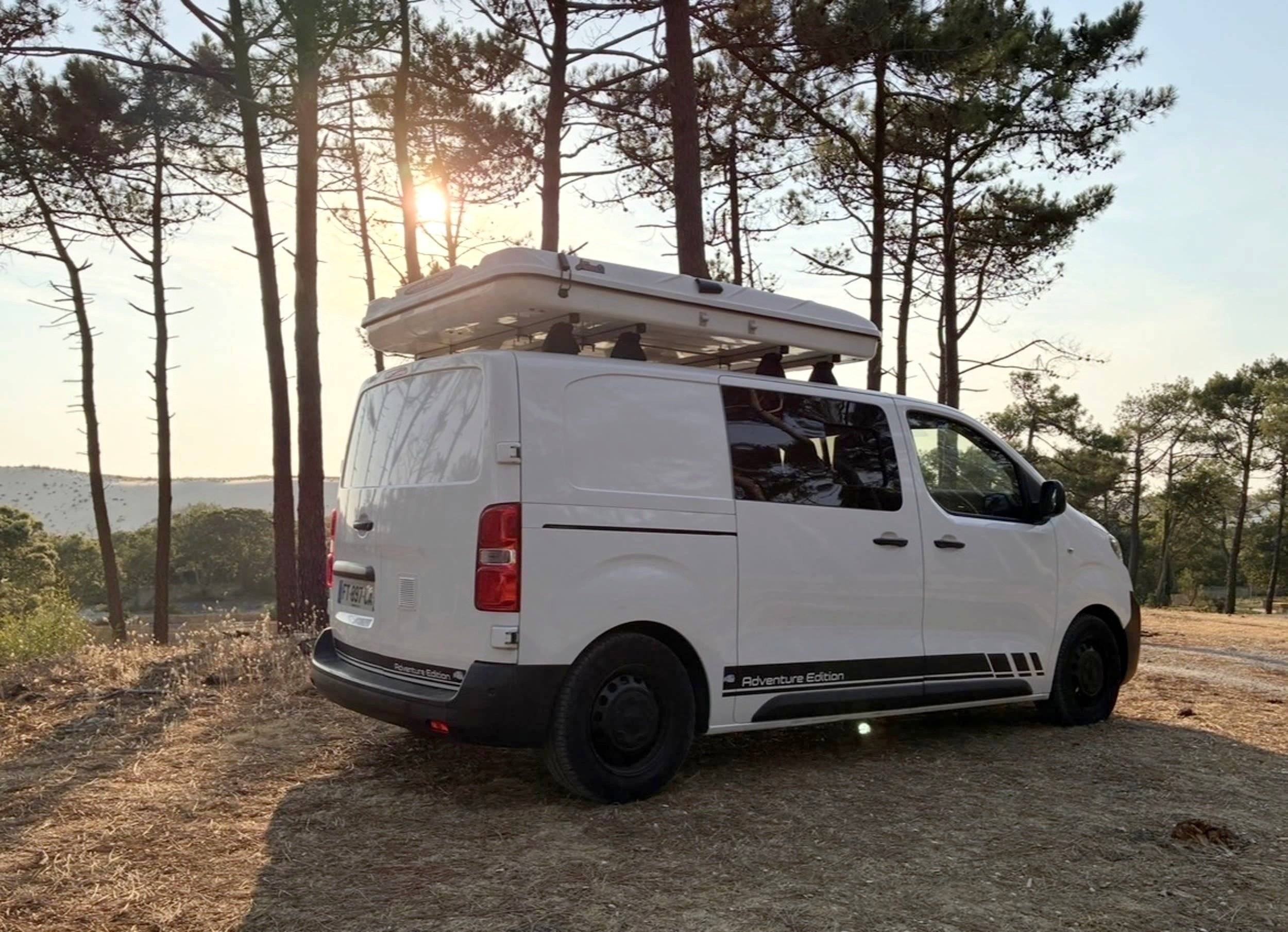 Concept Van Loisirs Expert 180 ch eat8