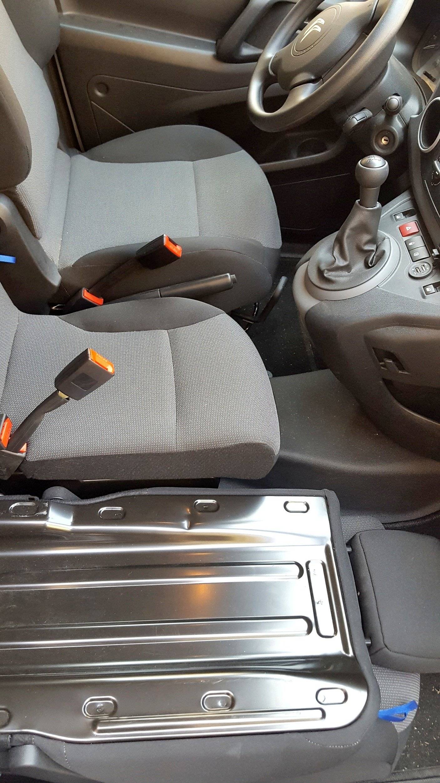 RoadCampers Berlingo