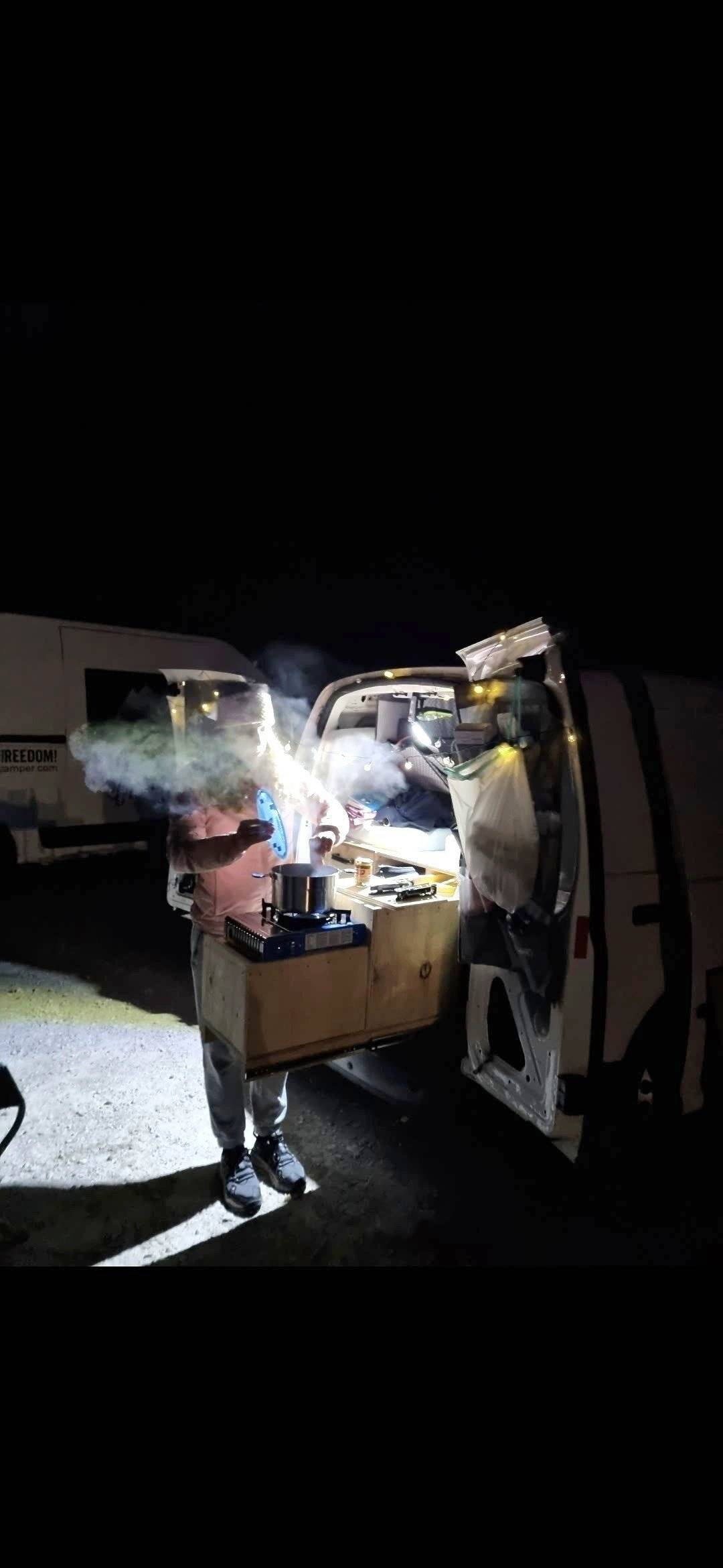 Volkswagen Caddy 2,0 l 102 ch