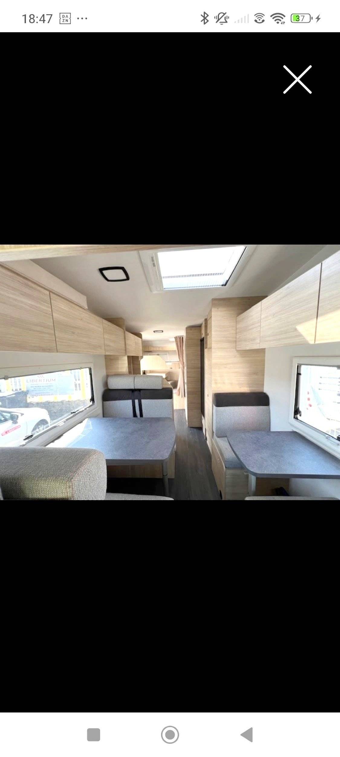 Dining Area Fiat Ducato - Yescapa