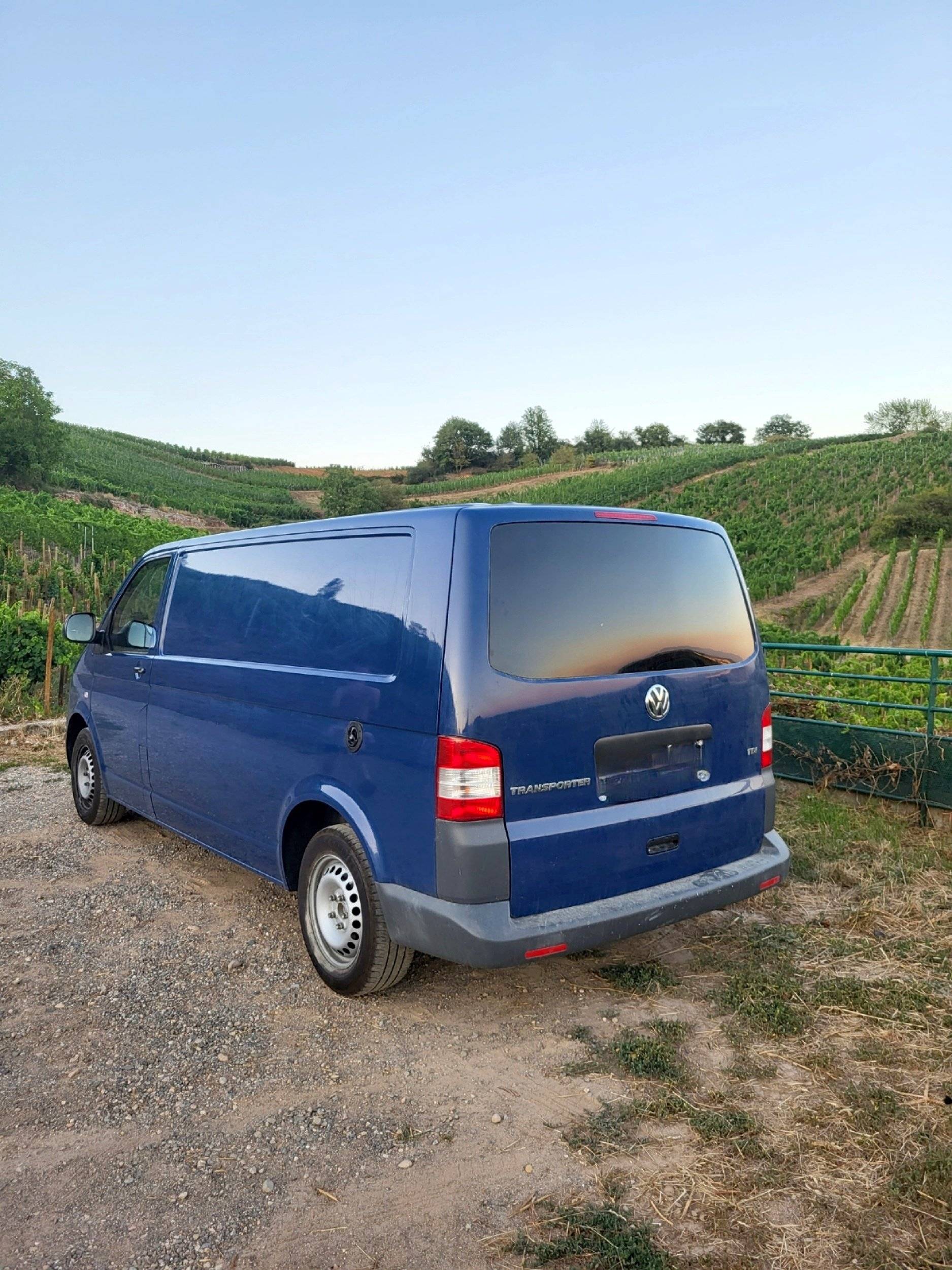 Volkswagen Transporter T5 L2H1 2 l 102 ch