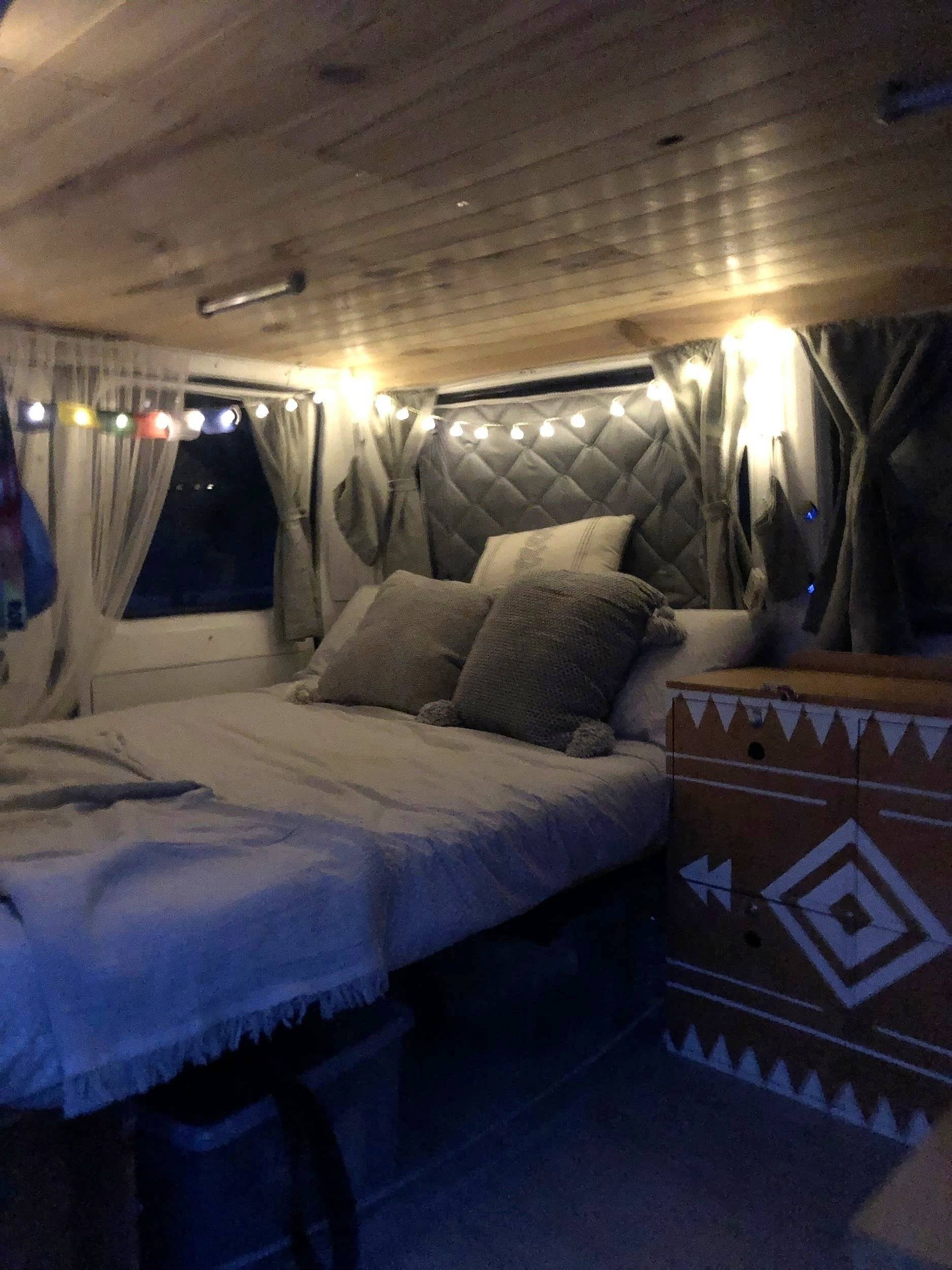 Plazas en cama Fiat Ducato 244 2,3 JTD - Yescapa