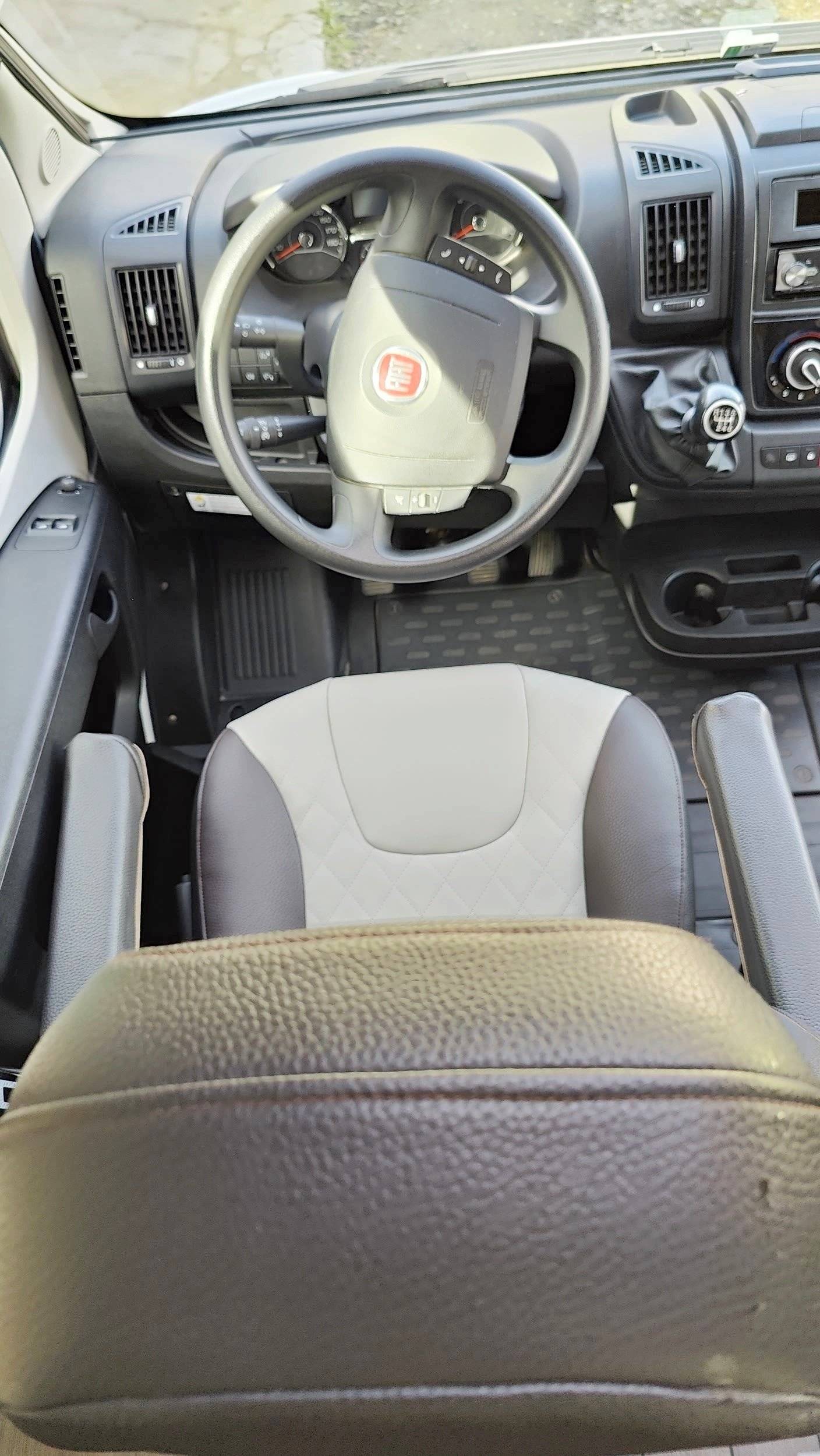 Weinsberg Carasuite 650